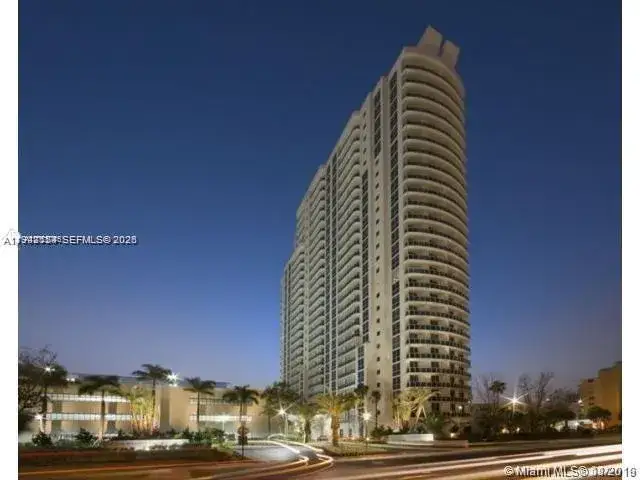 1 bedroom 1 bath Residential Lease for rent at 1945 S Ocean Dr # 602, Hallandale Beach FL 33009