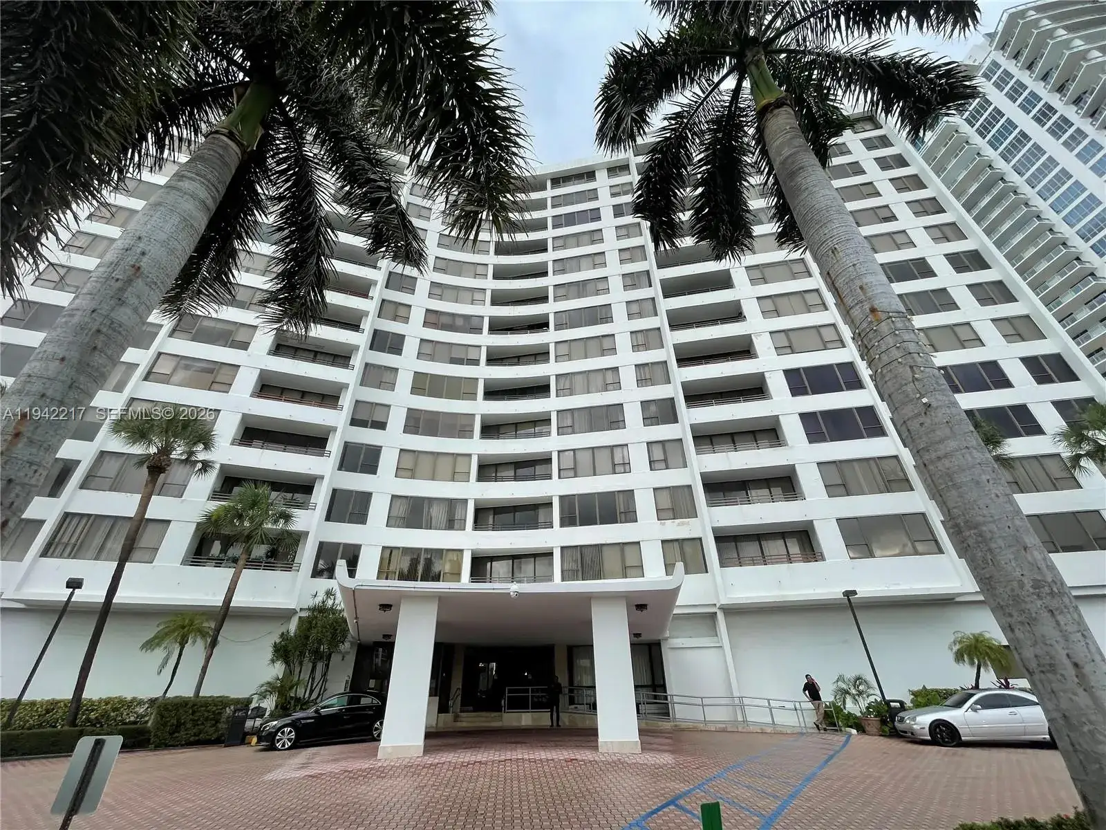 2 bedroom 2 bath Residential for sale at 3505 S Ocean Dr # 310, Hollywood FL 33019