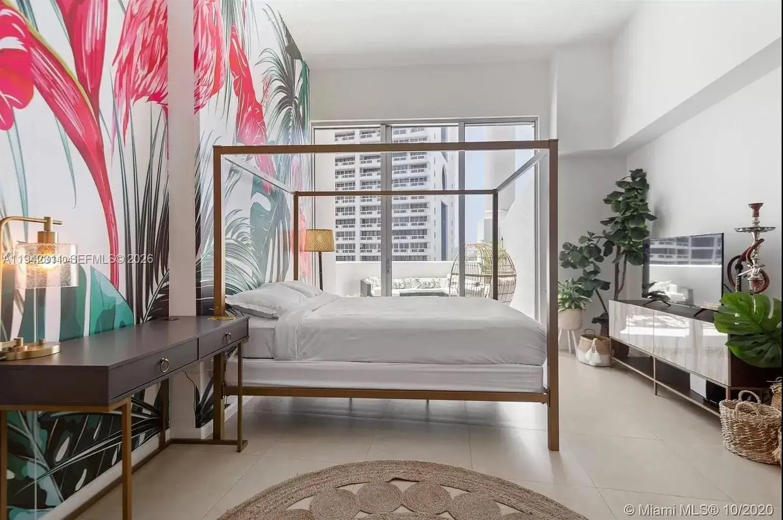 1 bath Residential Lease for rent at 1750 N Bayshore Dr # 1108, Miami FL 33132