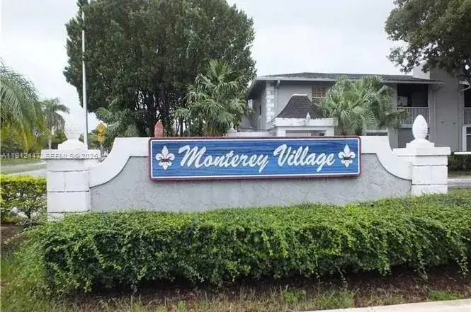 2 bedroom 2 bath Residential for sale at 426 NE 210th Cir Ter # 2, Miami FL 33179