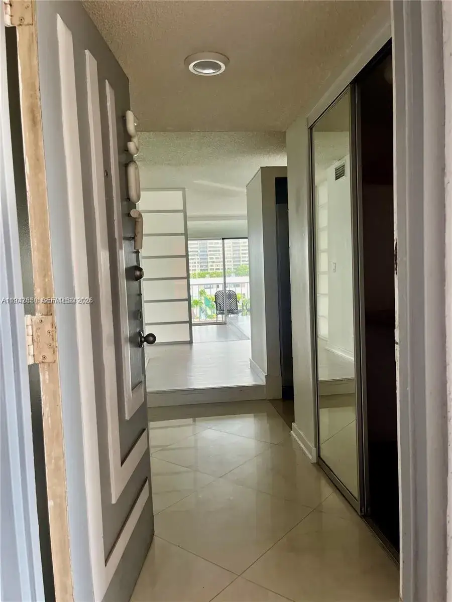 1 bath Residential for sale at 1650 NE 115th St # 507, Miami FL 33181