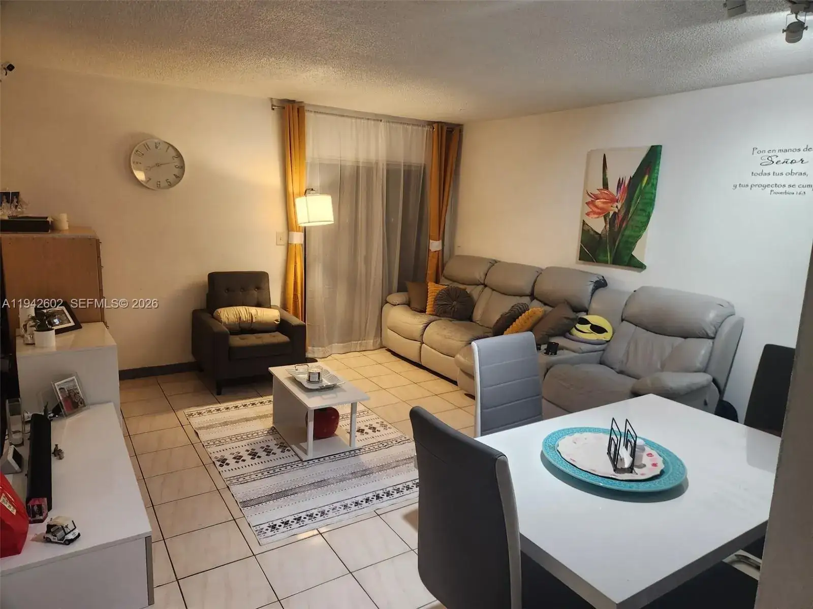 2 bedroom 1 bath Residential Lease for rent at 2498 SW 17th Ave # 4209, Miami FL 33145