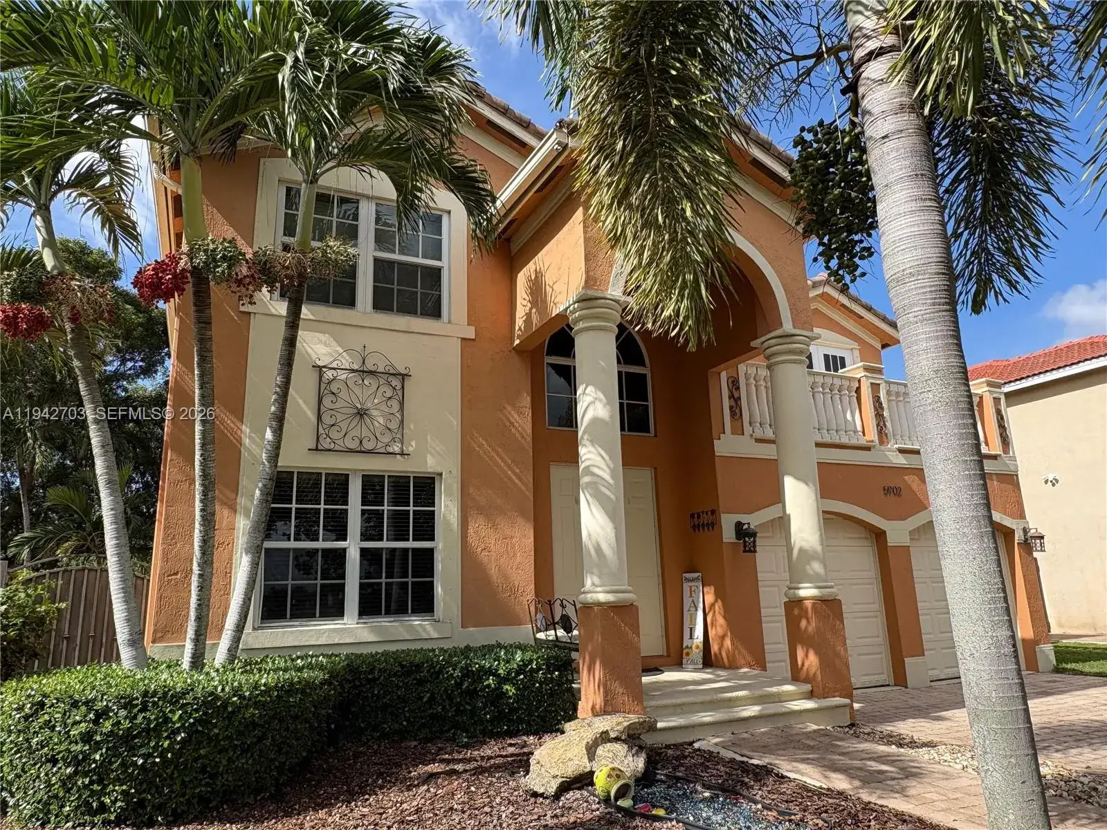 5 bedroom 4 bath Residential Lease for rent at 5902 SW 166th Ct, Miami FL 33193