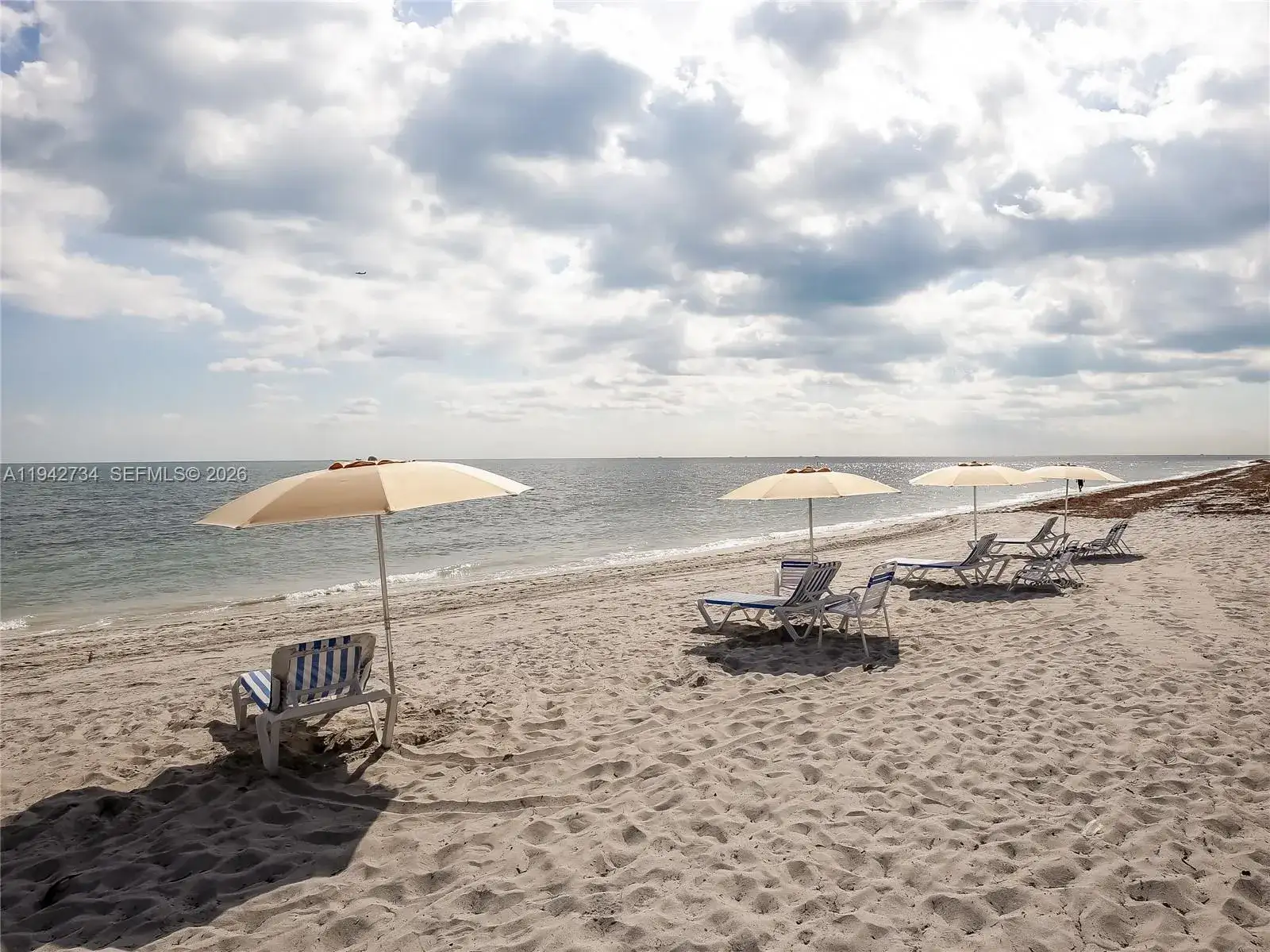 2 bedroom 2 bath Residential Lease for rent at 1121 Crandon Blvd # E503, Key Biscayne FL 33149