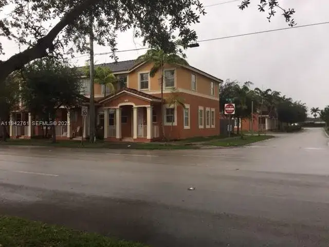 4 bedroom 3 bath Residential for sale at 10852 SW 240th St, Homestead FL 33032