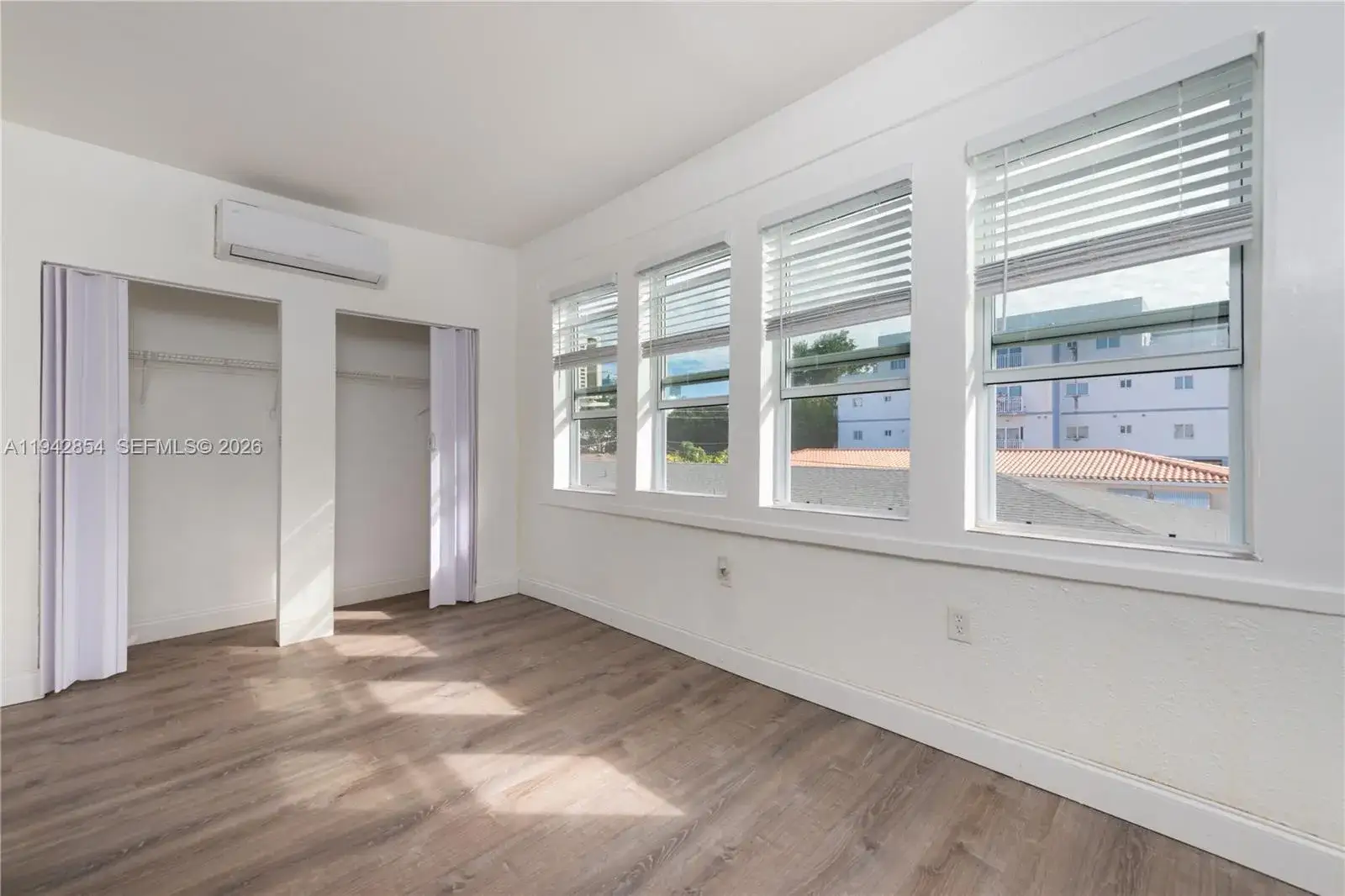 1 bedroom 1 bath Residential Lease for rent at 501 SW 6th Ct # 215, Miami FL 33130