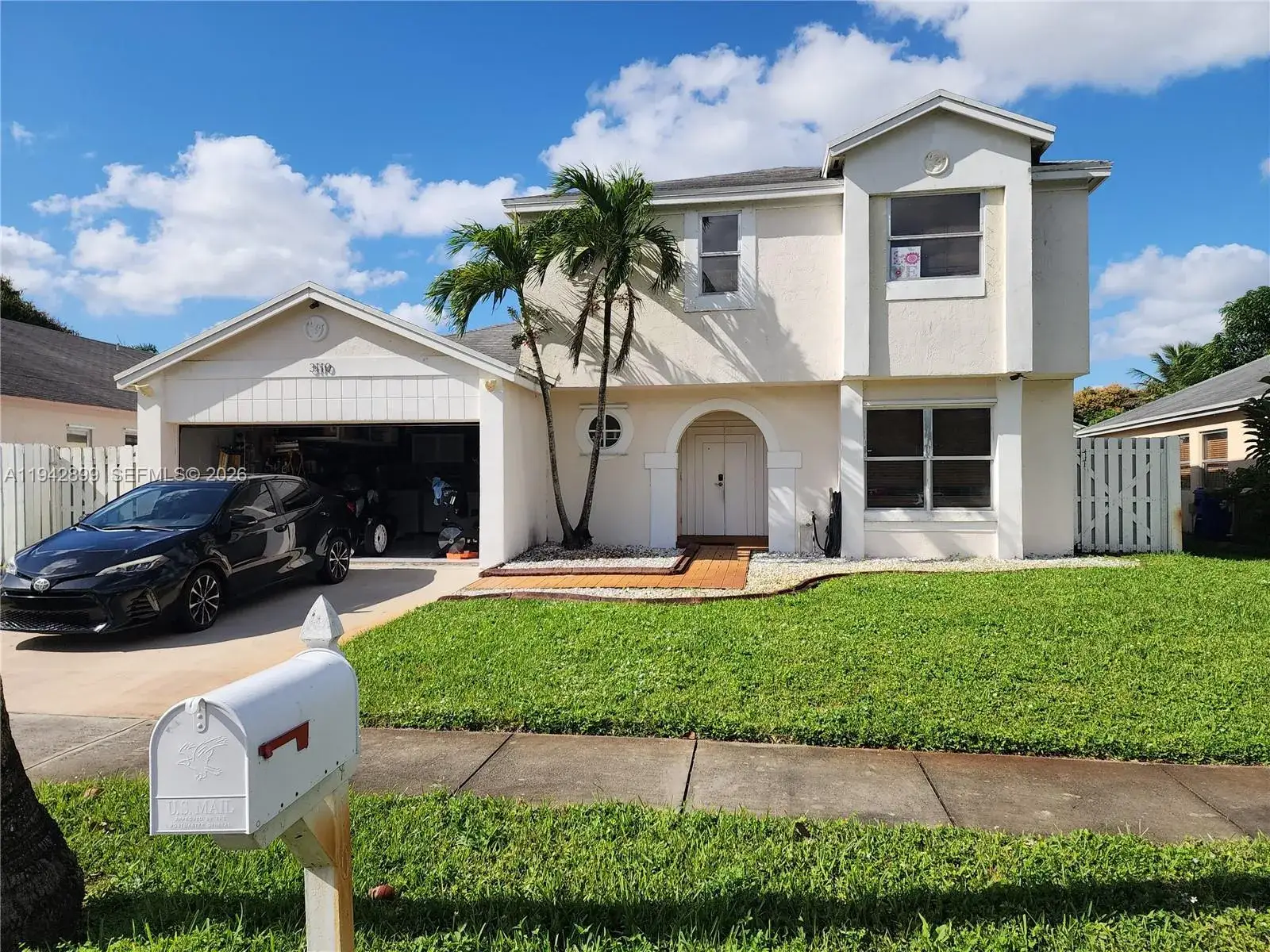 4 bedroom 3 bath Residential for sale at 3110 Salinas Way, Miramar FL 33025