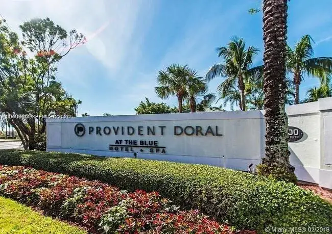 1 bedroom 1 bath Residential for sale at 5300 NW 87th Ave # 1004, Doral FL 33178