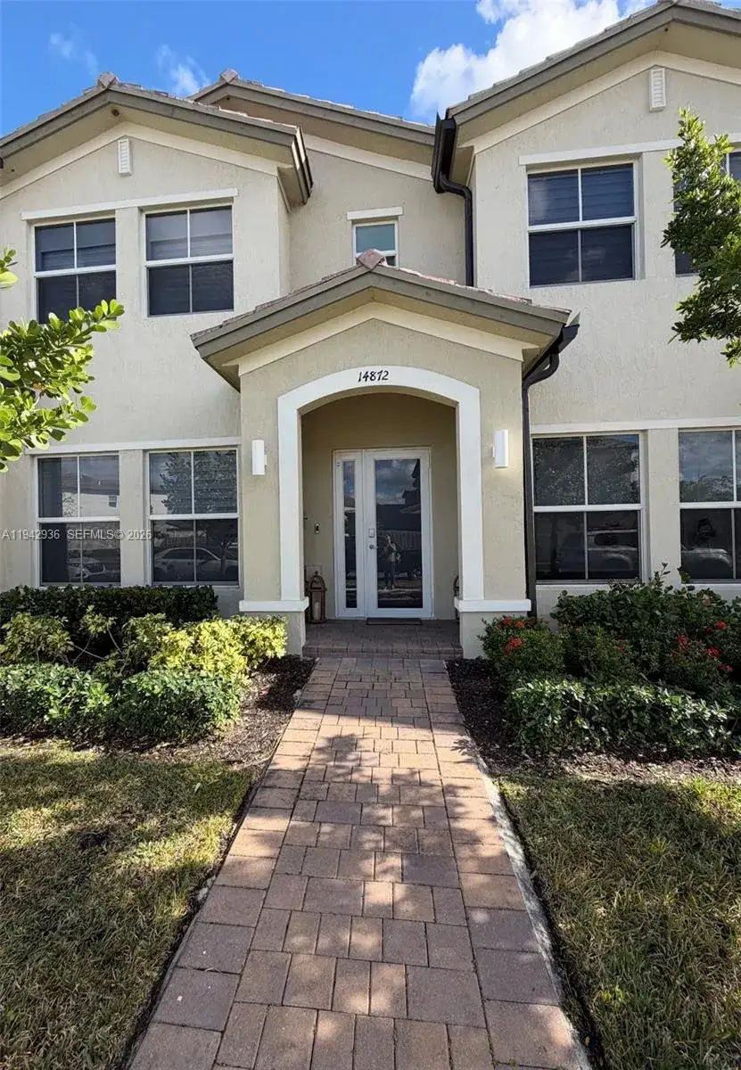 3 bedroom 2 bath Residential for sale at 14872 SW 265th St, Homestead FL 33032