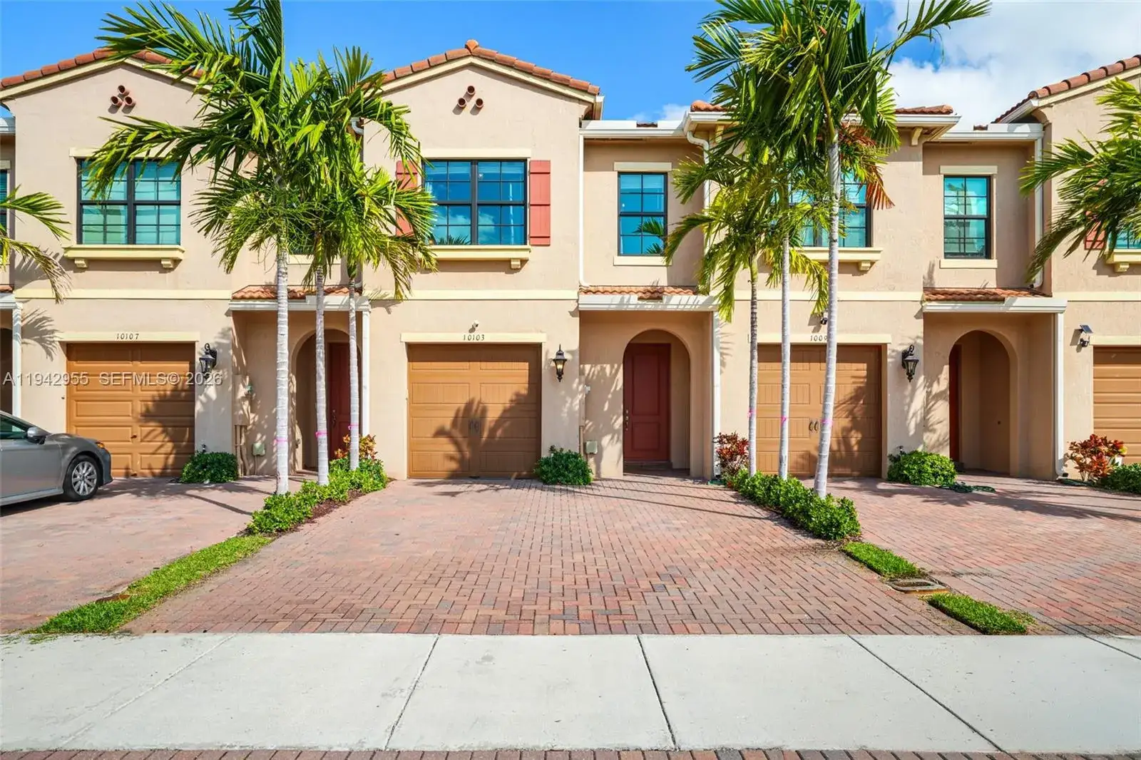 3 bedroom 2 bath Residential Lease for rent at 10103 Akenside Dr, Boca Raton FL 33428