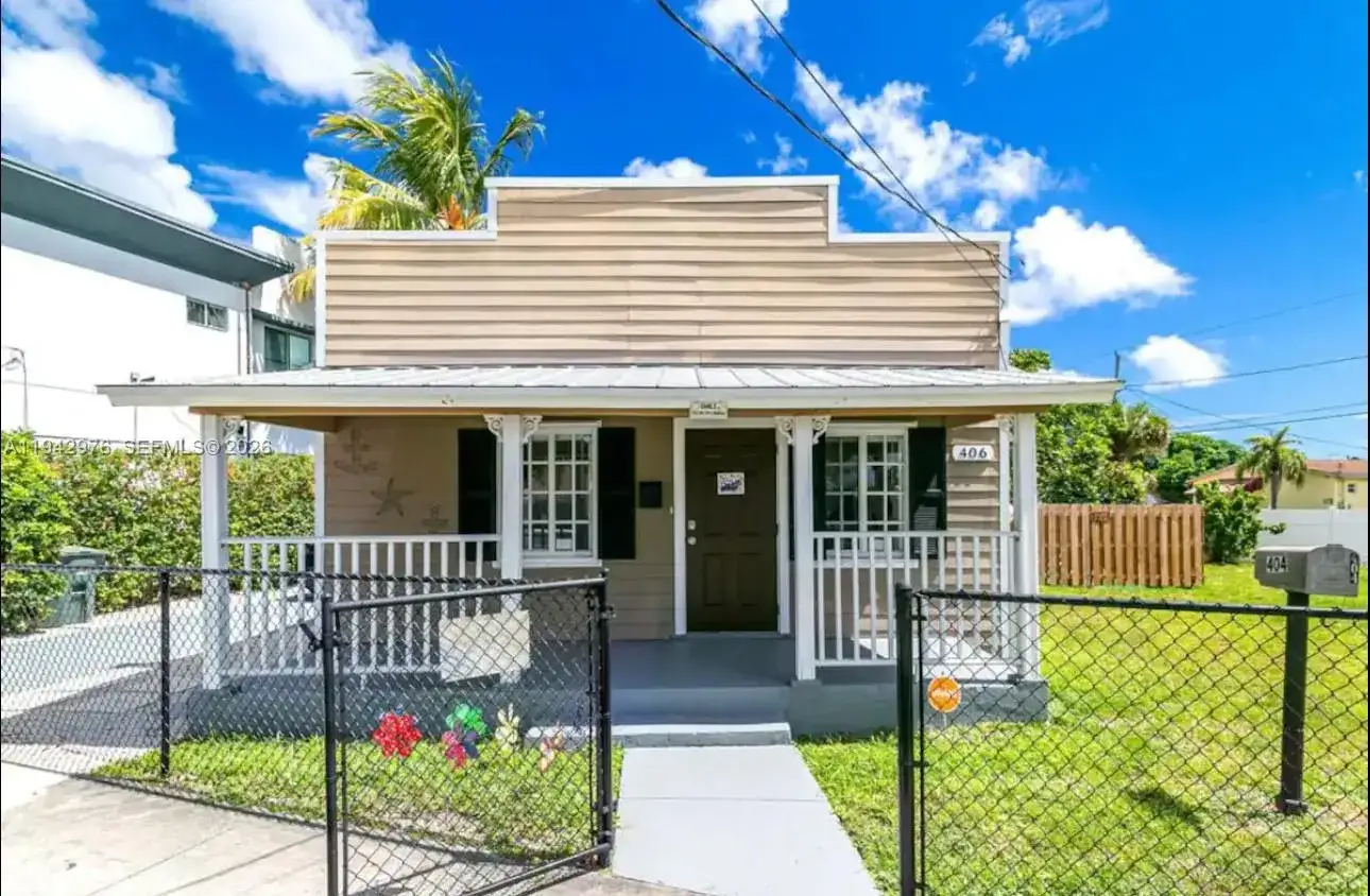 3 bedroom 2 bath Residential for sale at 406 Foster Rd, Hallandale Beach FL 33009