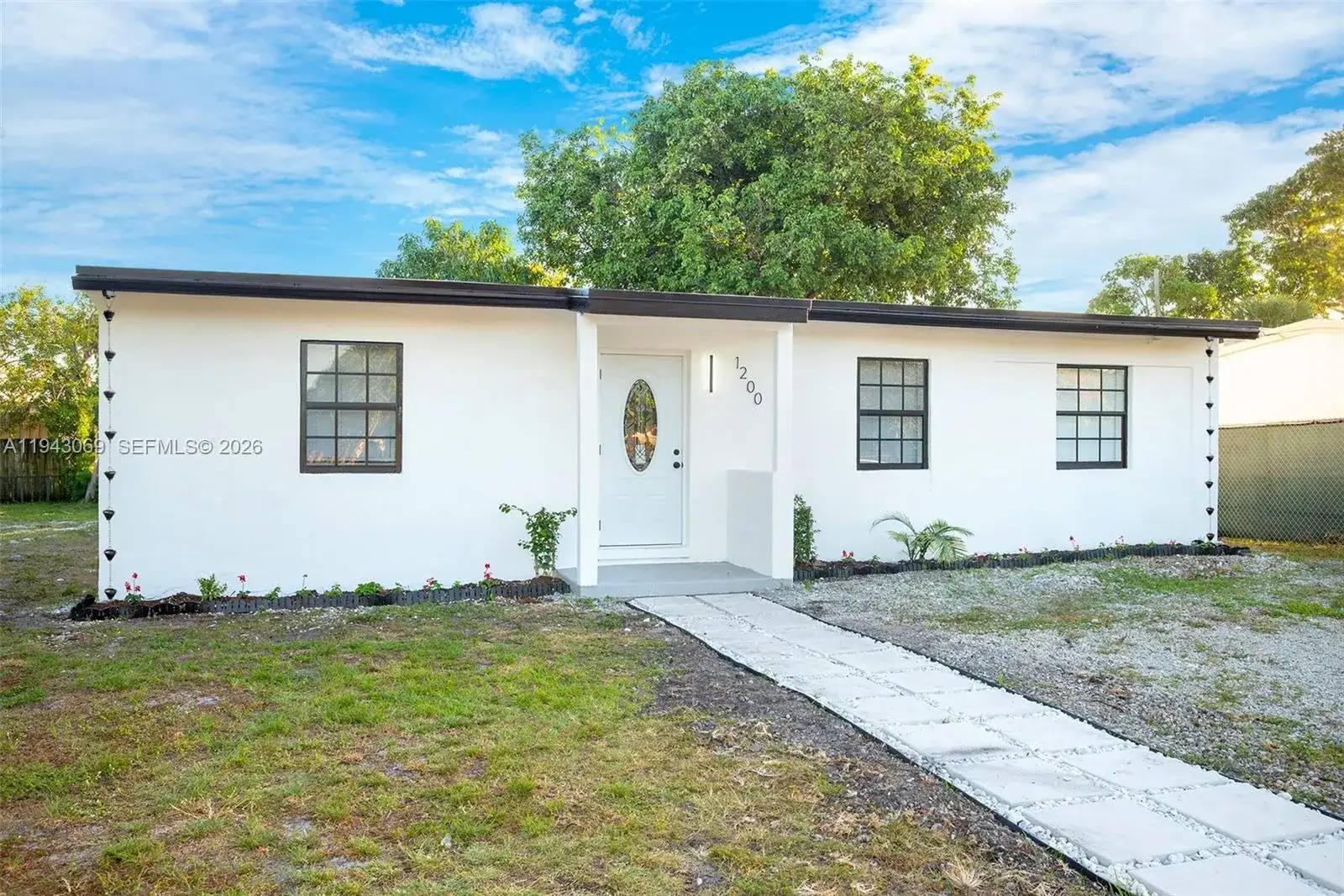 4 bedroom 2 bath Residential for sale at 1200 NW 11th Ct, Fort Lauderdale FL 33311