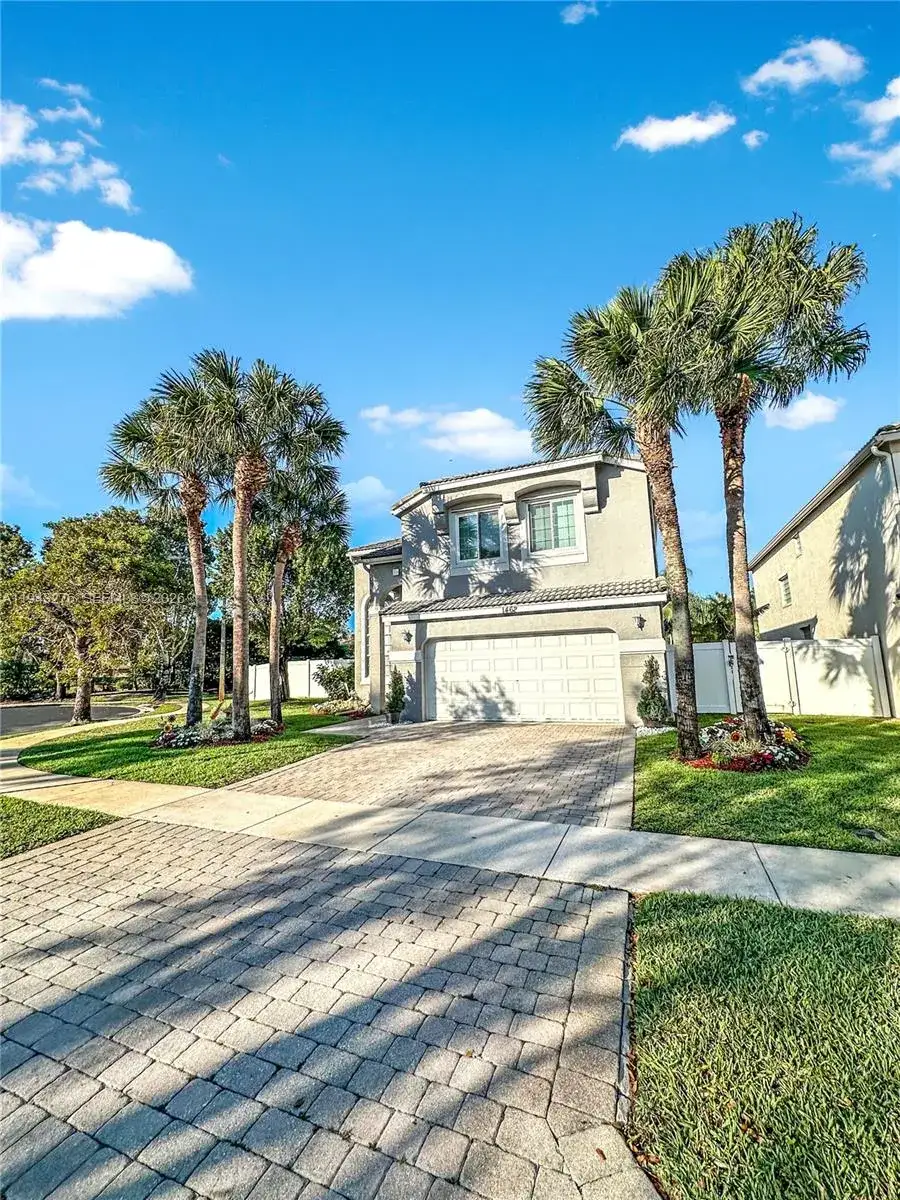 4 bedroom 2 bath Residential for sale at 1462 Running Oak Ct, Royal Palm Beach FL 33411