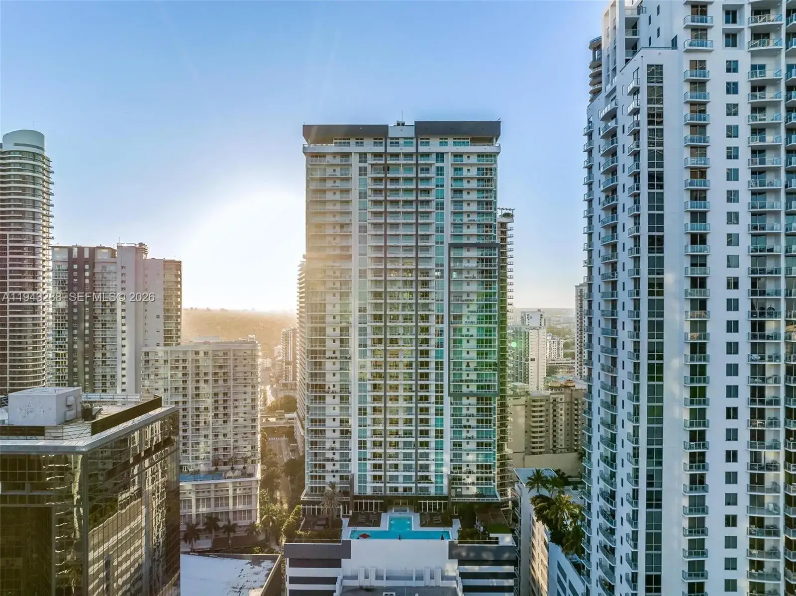 1 bedroom 1 bath Residential for sale at 1080 Brickell Ave # 209, Miami FL 33131
