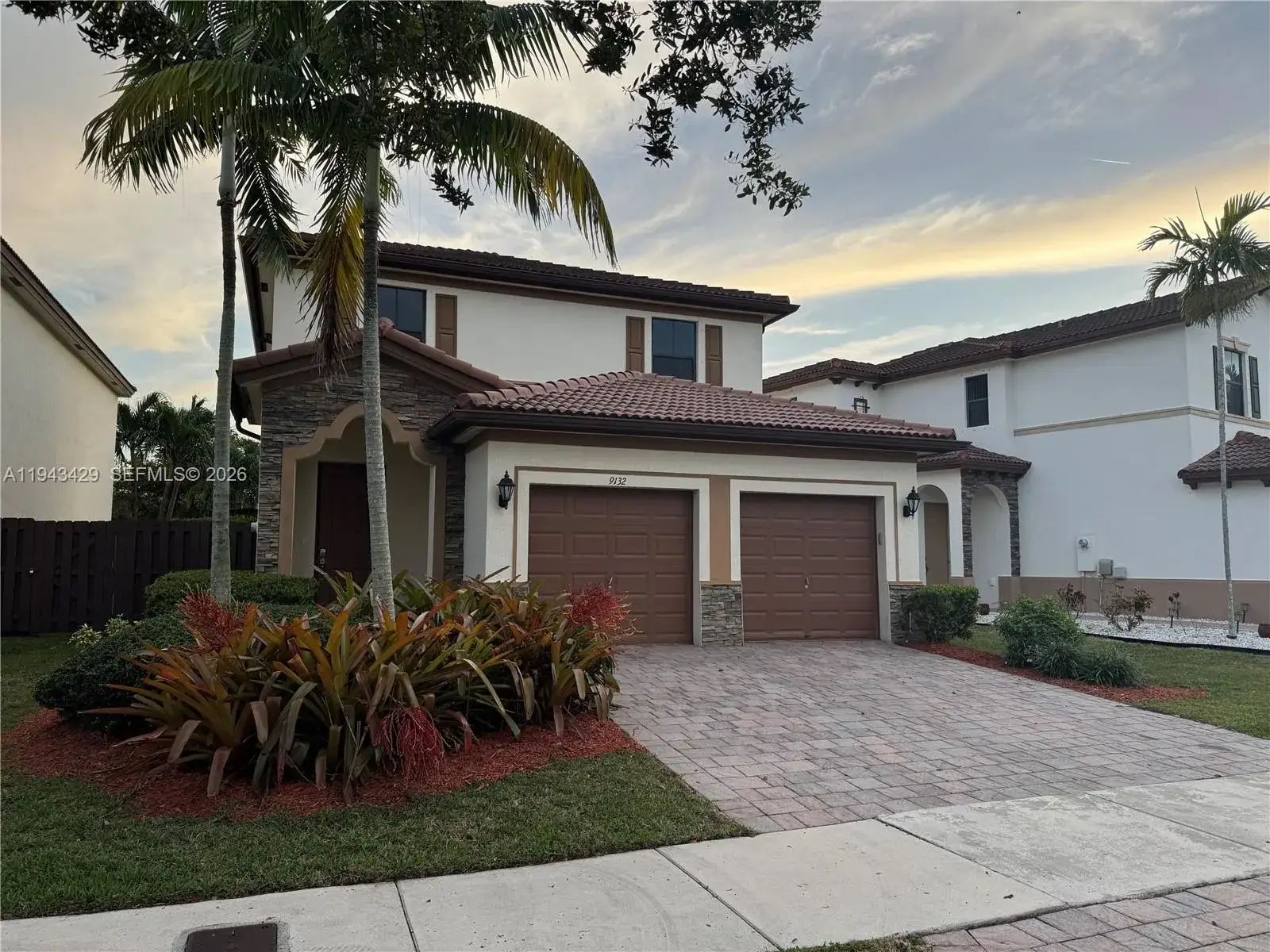 4 bedroom 2 bath Residential Lease for rent at 9132 SW 227th Ln, Cutler Bay FL 33190