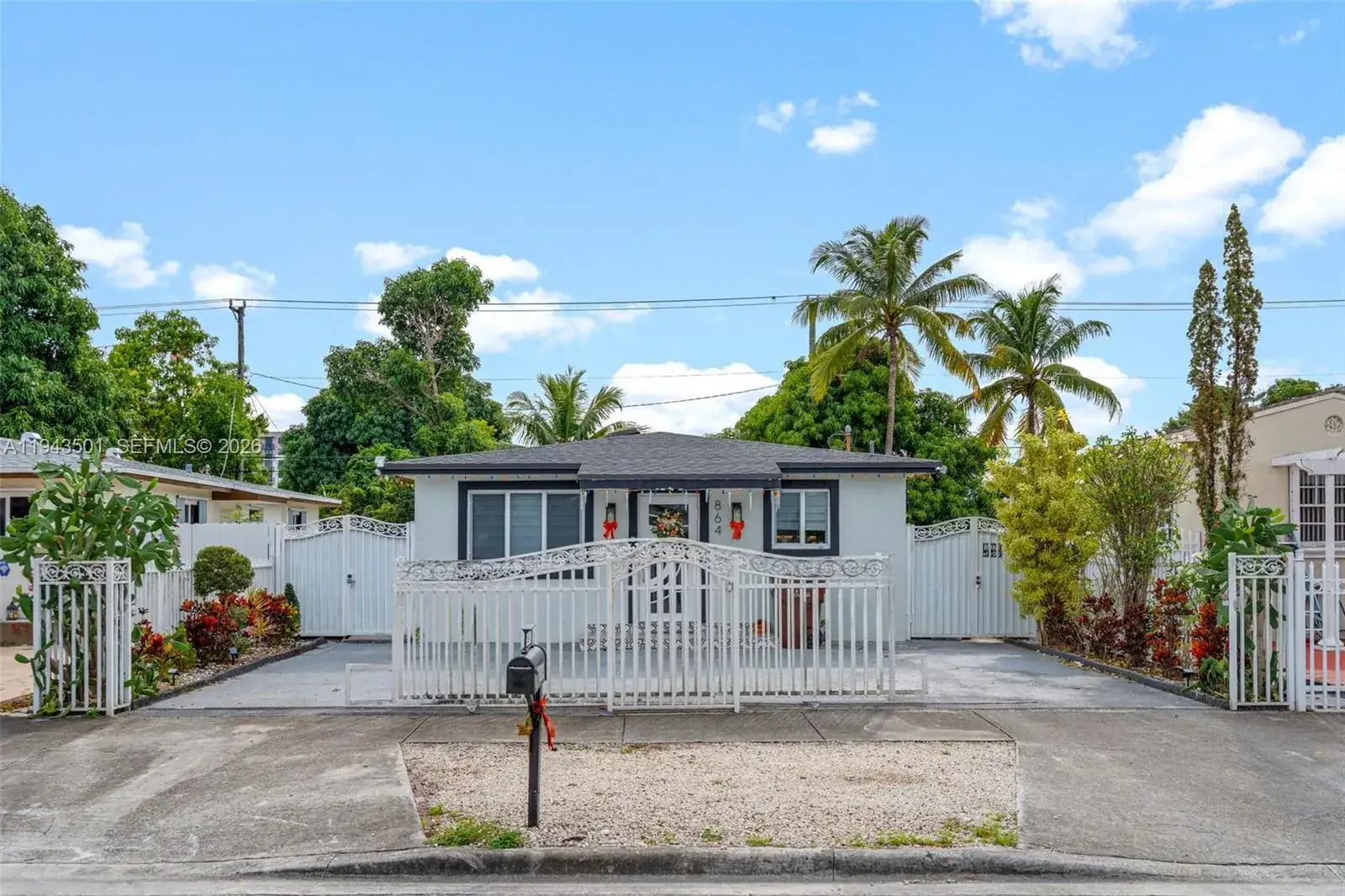 3 bedroom 1 bath Residential for sale at 864 E 29th St, Hialeah FL 33013