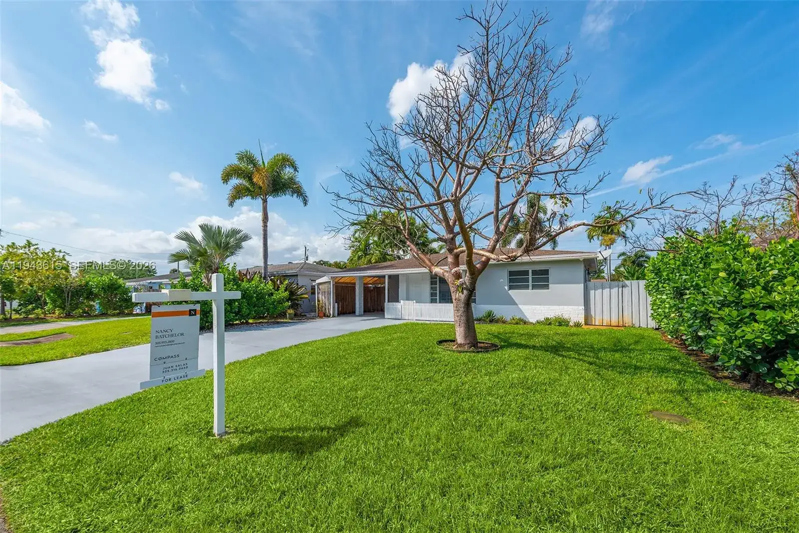 2 bedroom 1 bath Residential Lease for rent at 81 NE 47th St, Oakland Park FL 33334