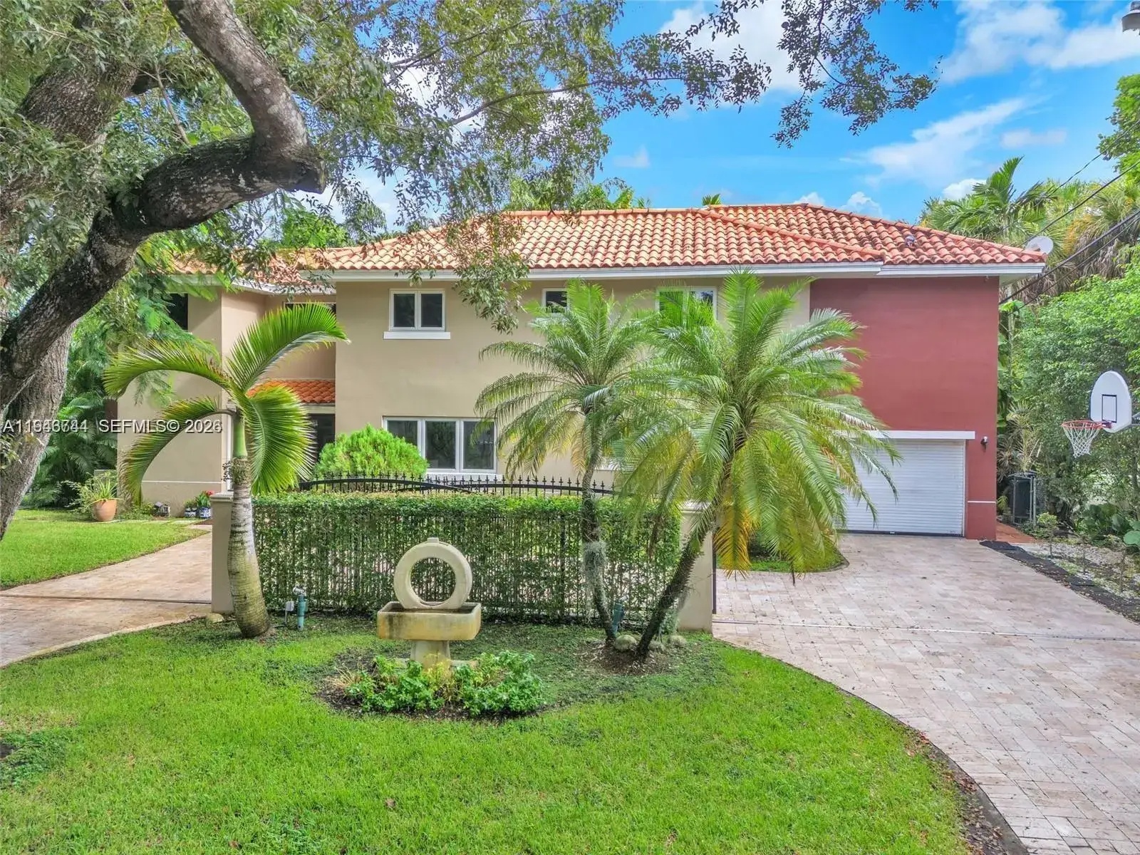 3 bedroom 3 bath Residential for sale at 1543 Dorado Ave, Coral Gables FL 33146