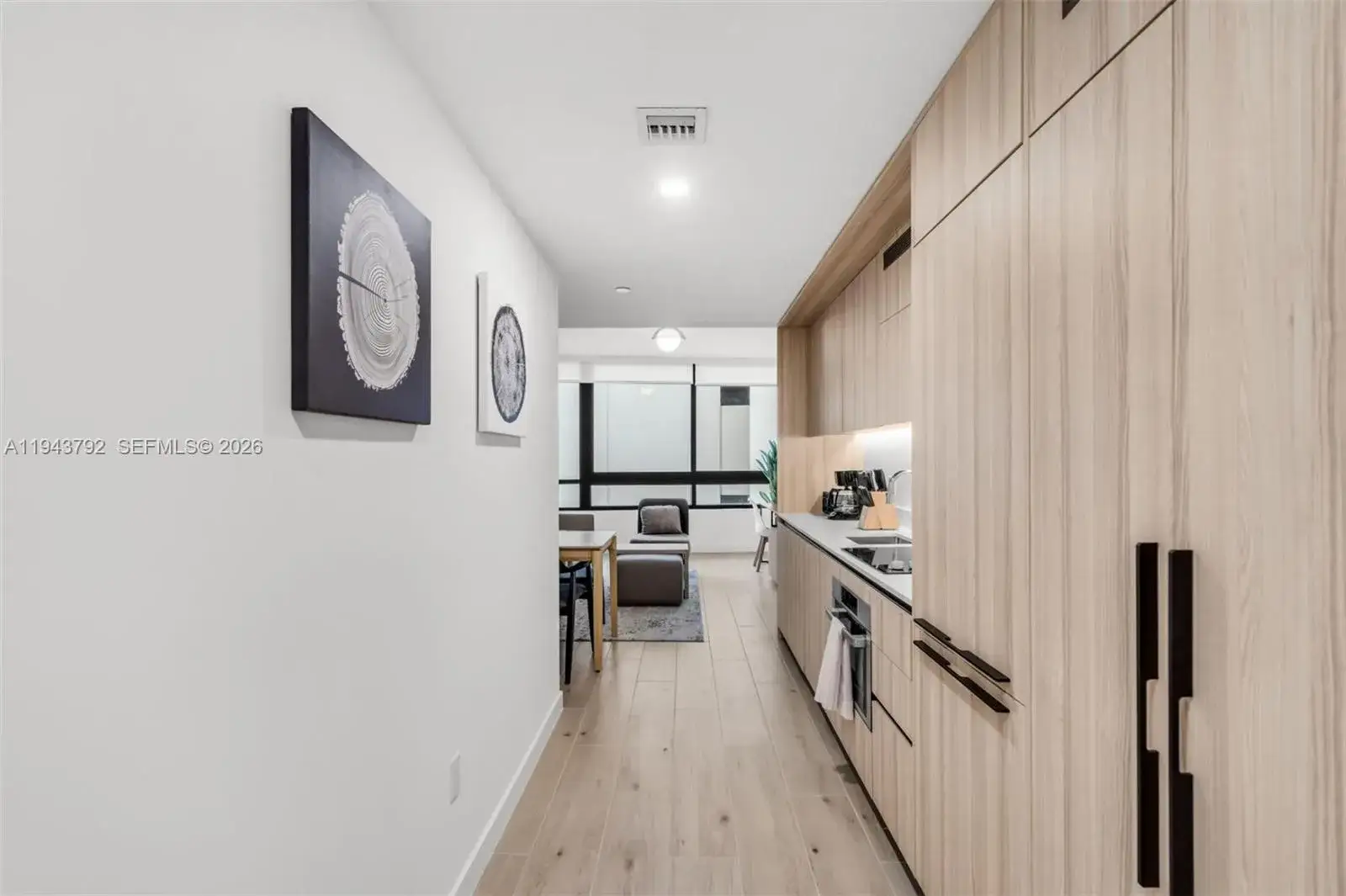 2 bedroom 2 bath Residential Lease for rent at 225 N Miami Ave # 301, Miami FL 33128
