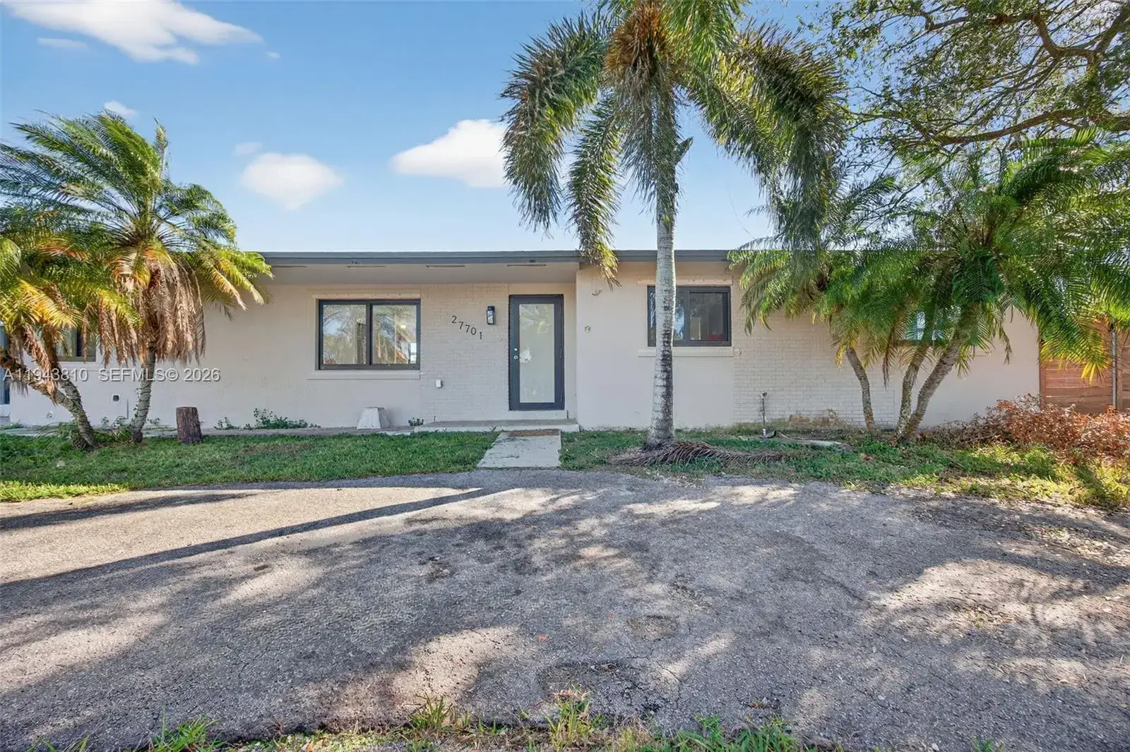 5 bedroom 3 bath Residential for sale at 27701 SW 162nd Ct, Homestead FL 33031