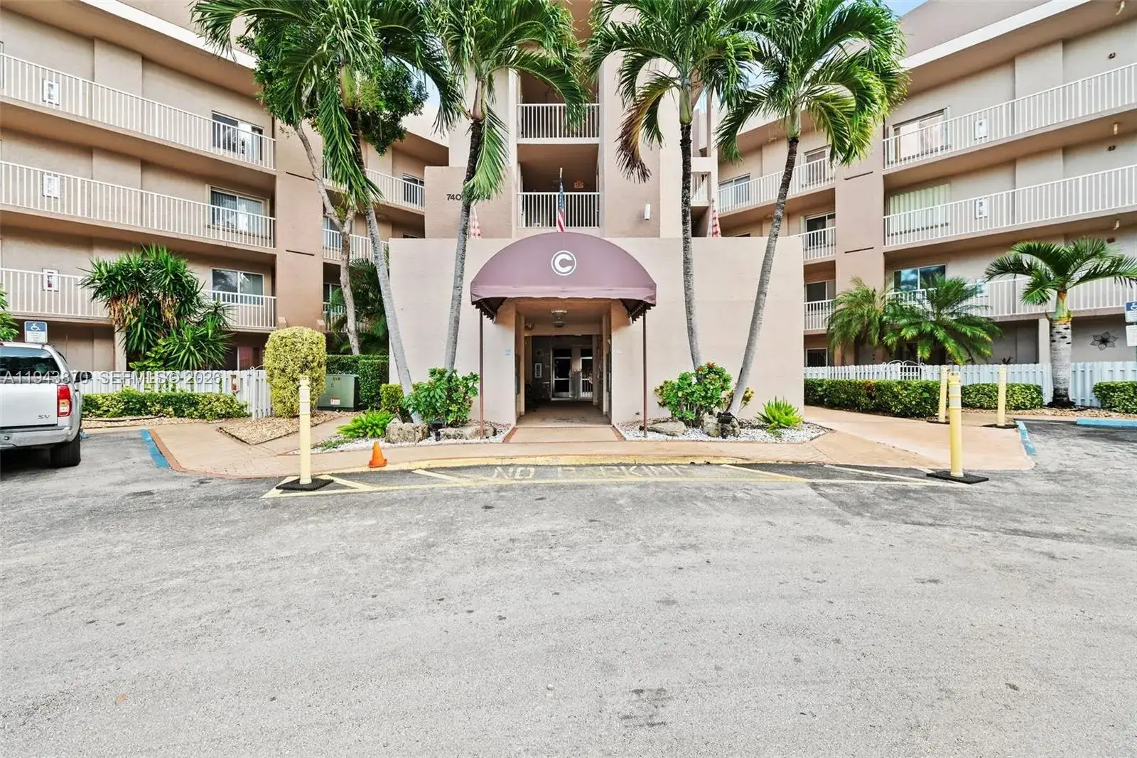 2 bedroom 2 bath Residential for sale at 7414 Trent Dr # 108, Tamarac FL 33321