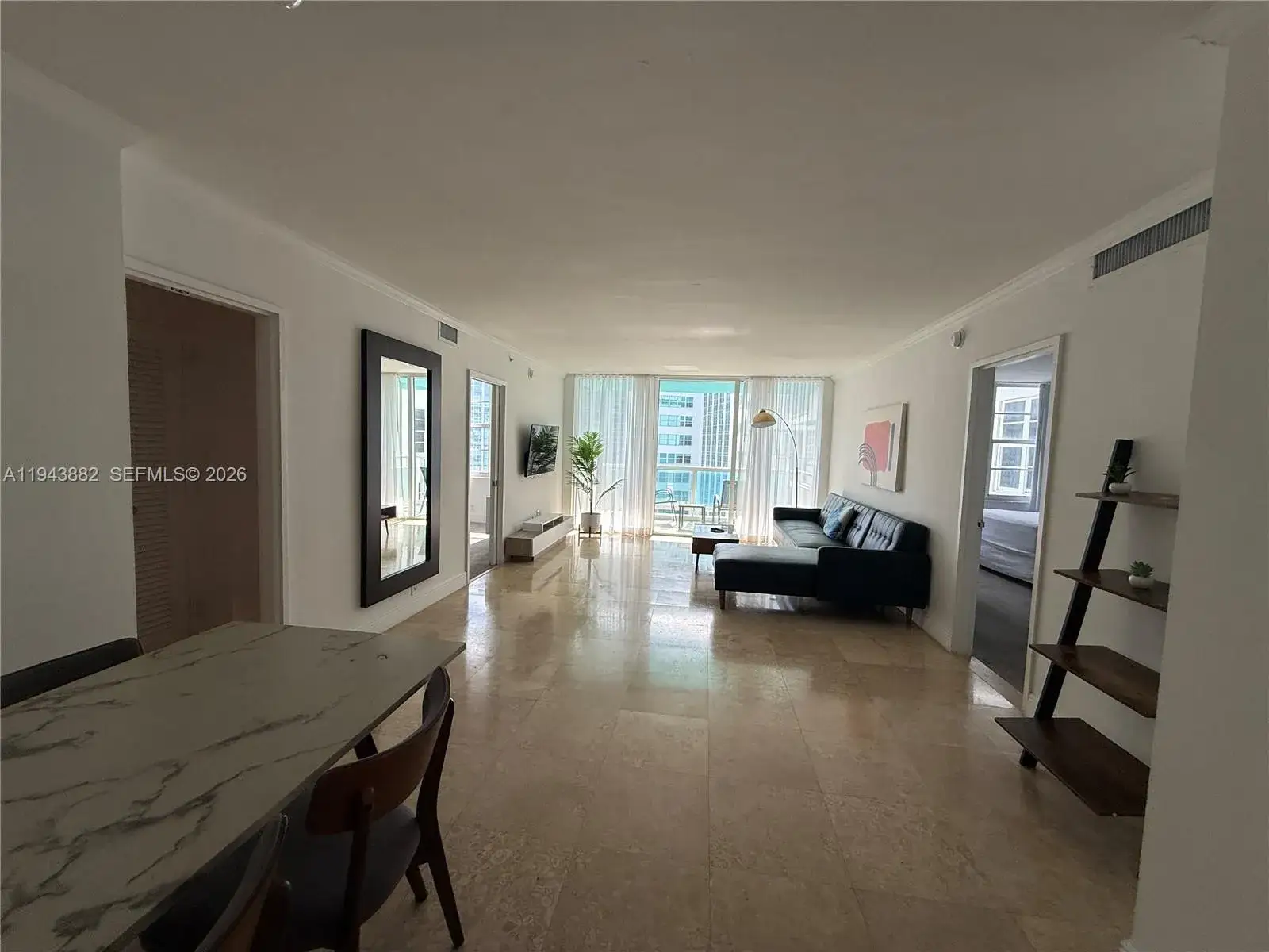 2 bedroom 2 bath Residential Lease for rent at 5101 Collins Ave # 12K, Miami Beach FL 33140
