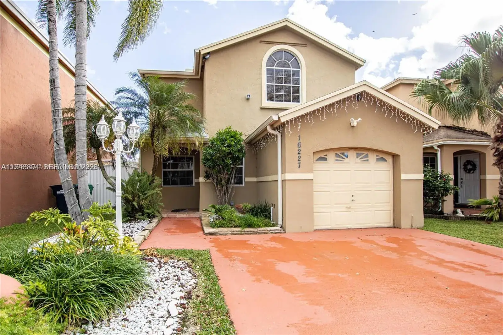 2 bedroom 1 bath Residential Lease for rent at 16227 SW 139th Ct # 1, Miami FL 33177