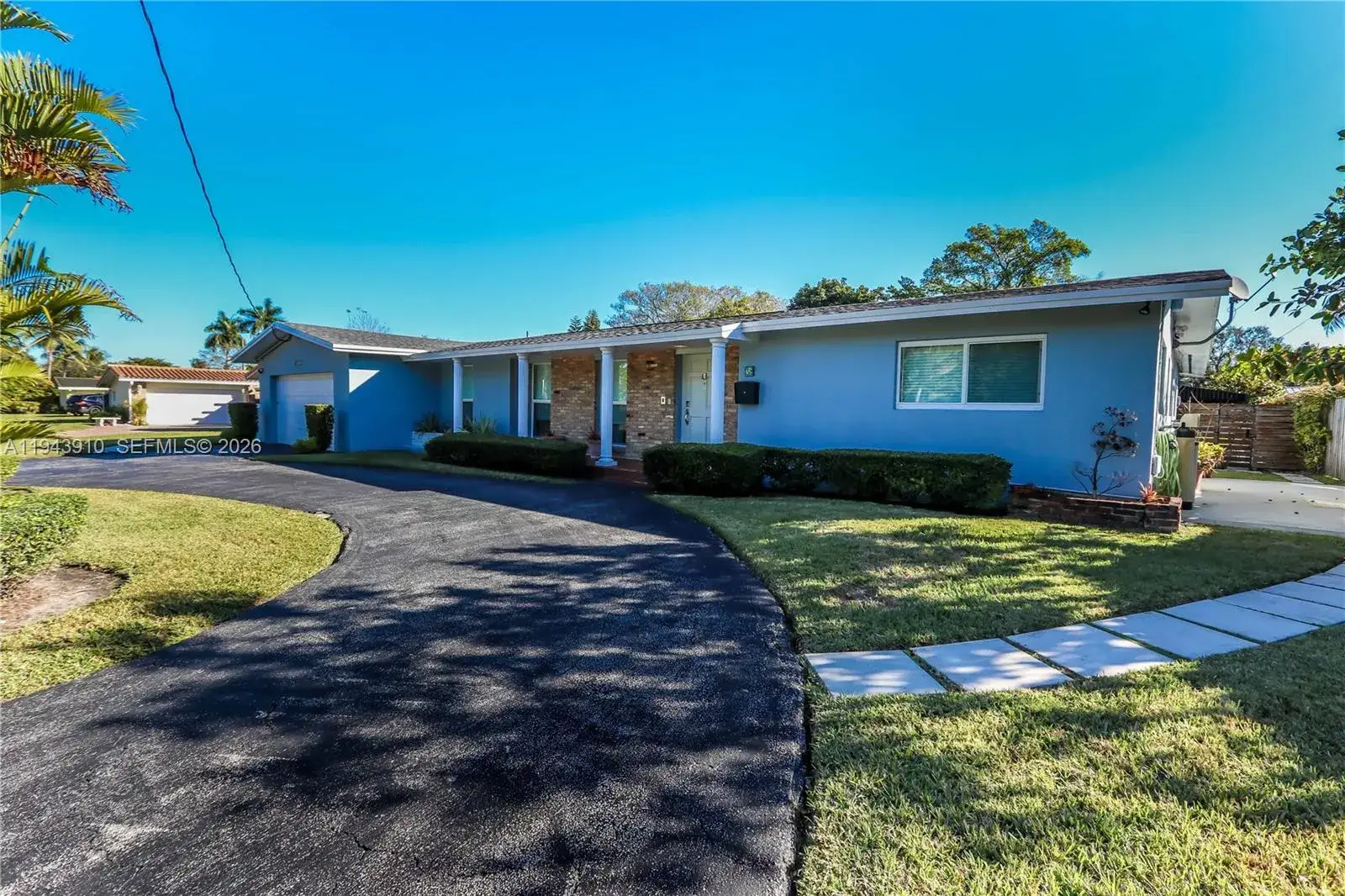5 bedroom 3 bath Residential for sale at 6221 SW 65th Ave, South Miami FL 33143