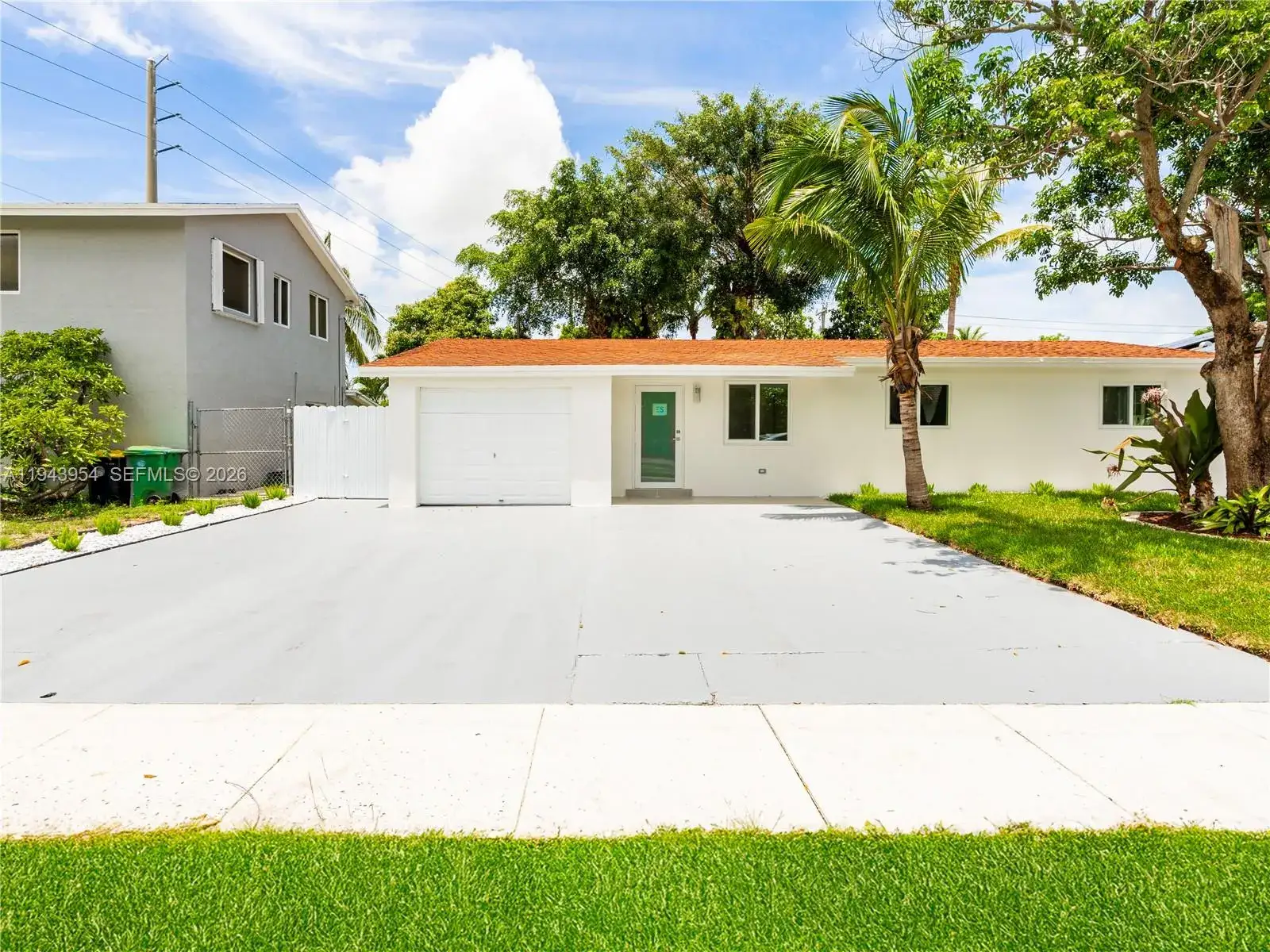 3 bedroom 2 bath Residential for sale at 254 SW 4th St, Dania Beach FL 33004