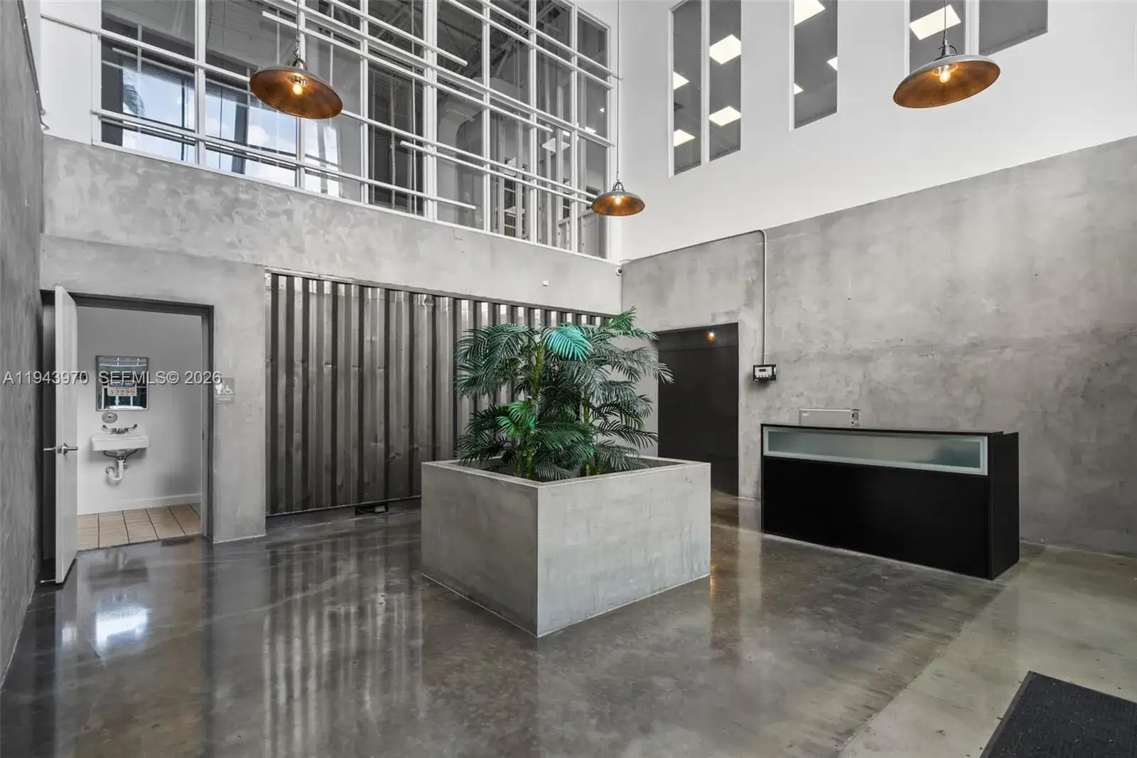 Commercial Sale for sale at 7620 NW 25th St # 4, Miami FL 33122