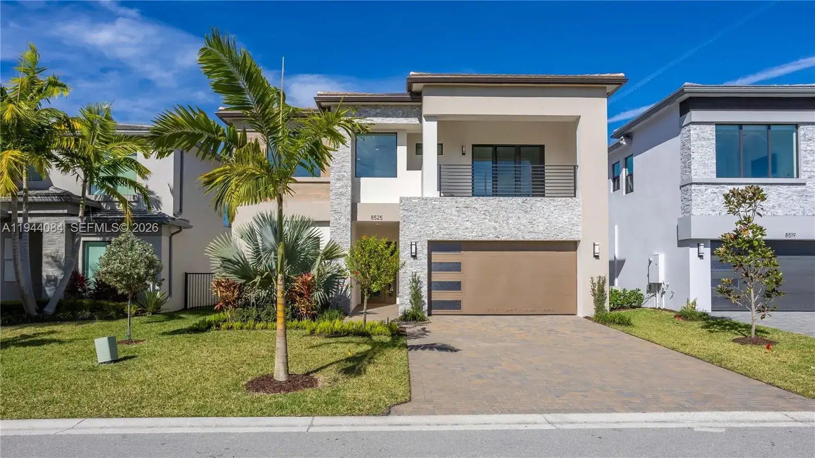 4 bedroom 4 bath Residential Lease for rent at 8525 Crystal Downs Ave, Boca Raton FL 33434