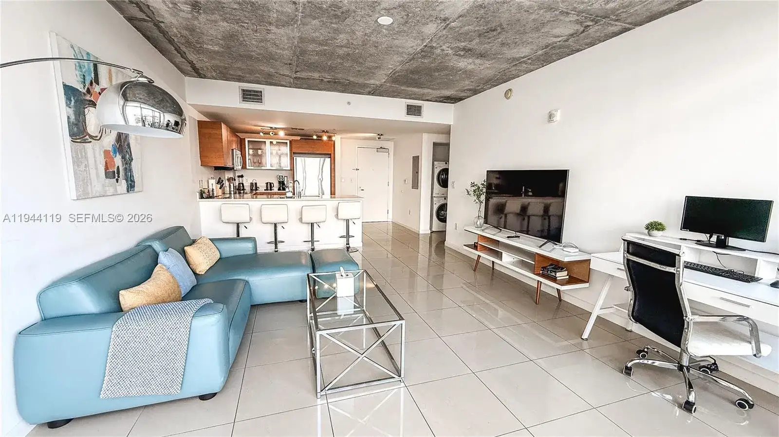 1 bedroom 1 bath Residential for sale at 3250 NE 1st Ave # 1110, Miami FL 33137