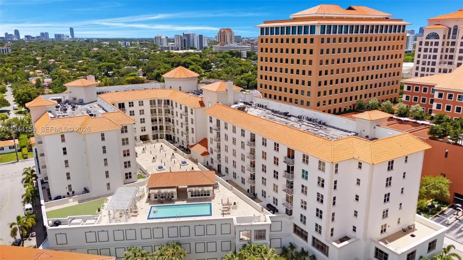 3 bedroom 2 bath Residential for sale at 2030 S Douglas Rd # 511, Coral Gables FL 33134