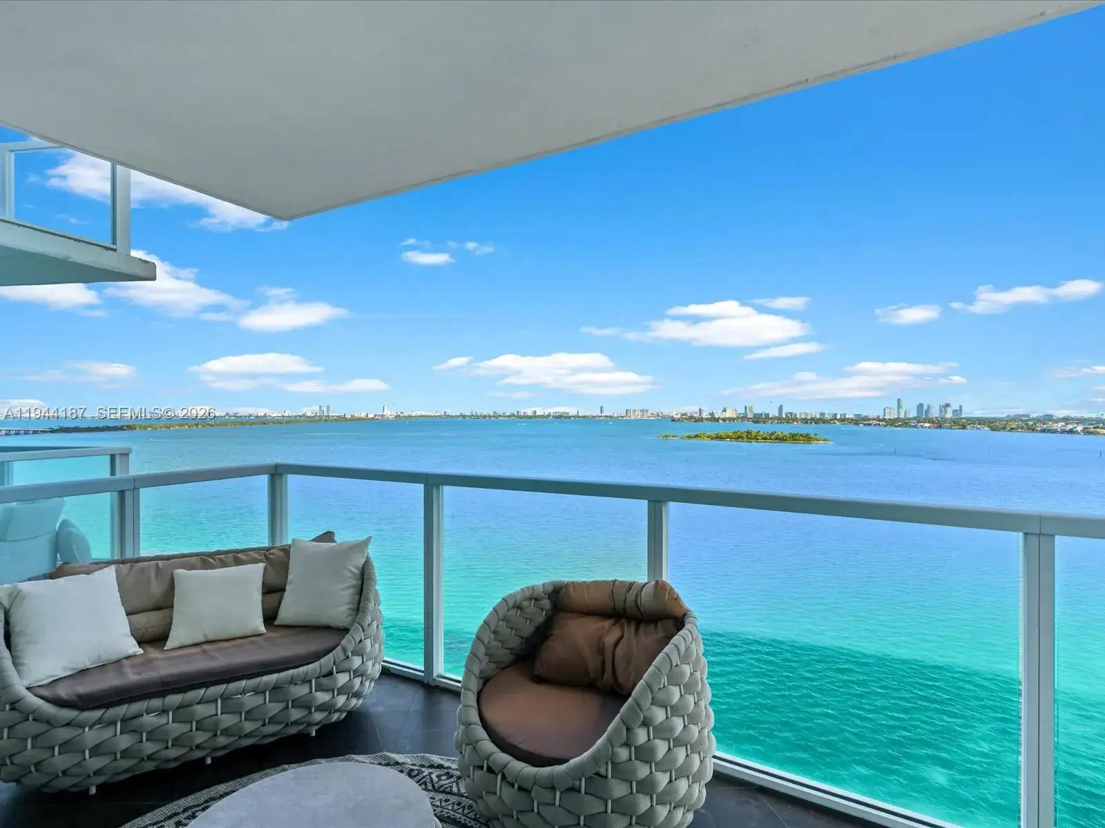 2 bedroom 2 bath Residential for sale at 665 NE 25th St # 1101, Miami FL 33137