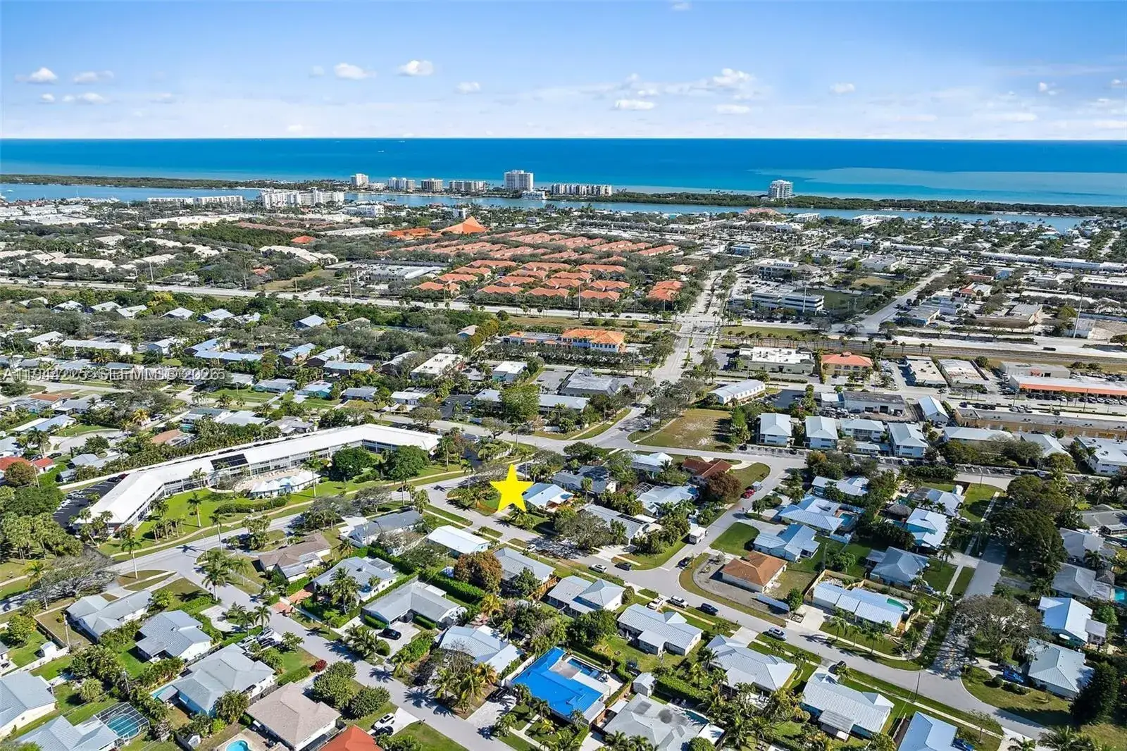 3 bedroom 2 bath Residential Lease for rent at 324 Tequesta, Tequesta FL 33469