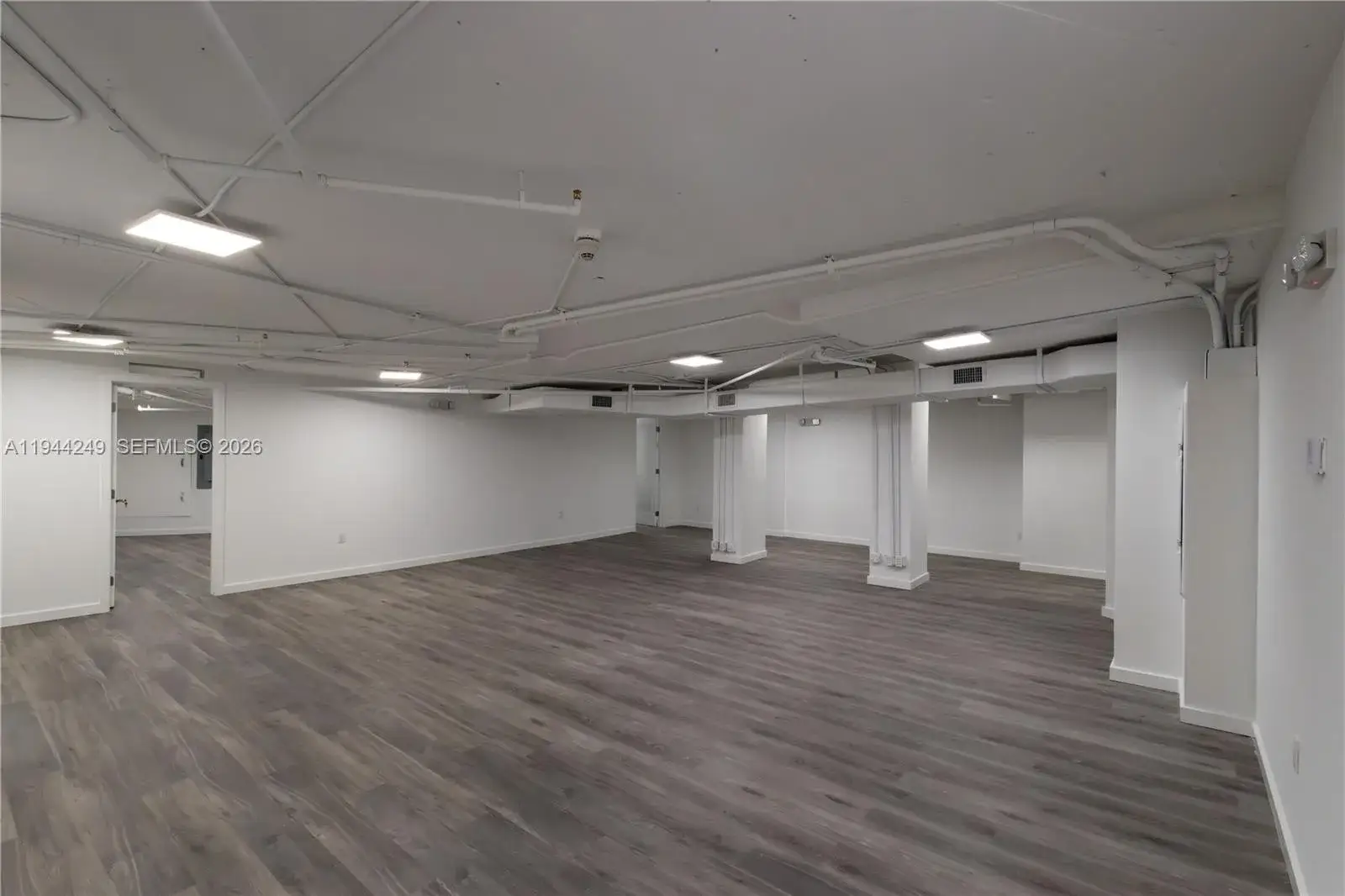 Commercial Sale for sale at 888 Biscayne Blvd, Miami FL 33132