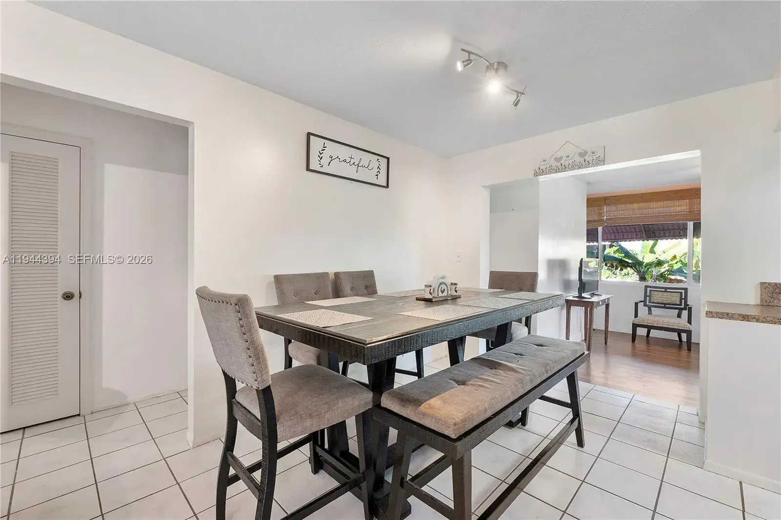 2 bedroom 1 bath Residential for sale at 5011 NW 51st St, Tamarac FL 33319