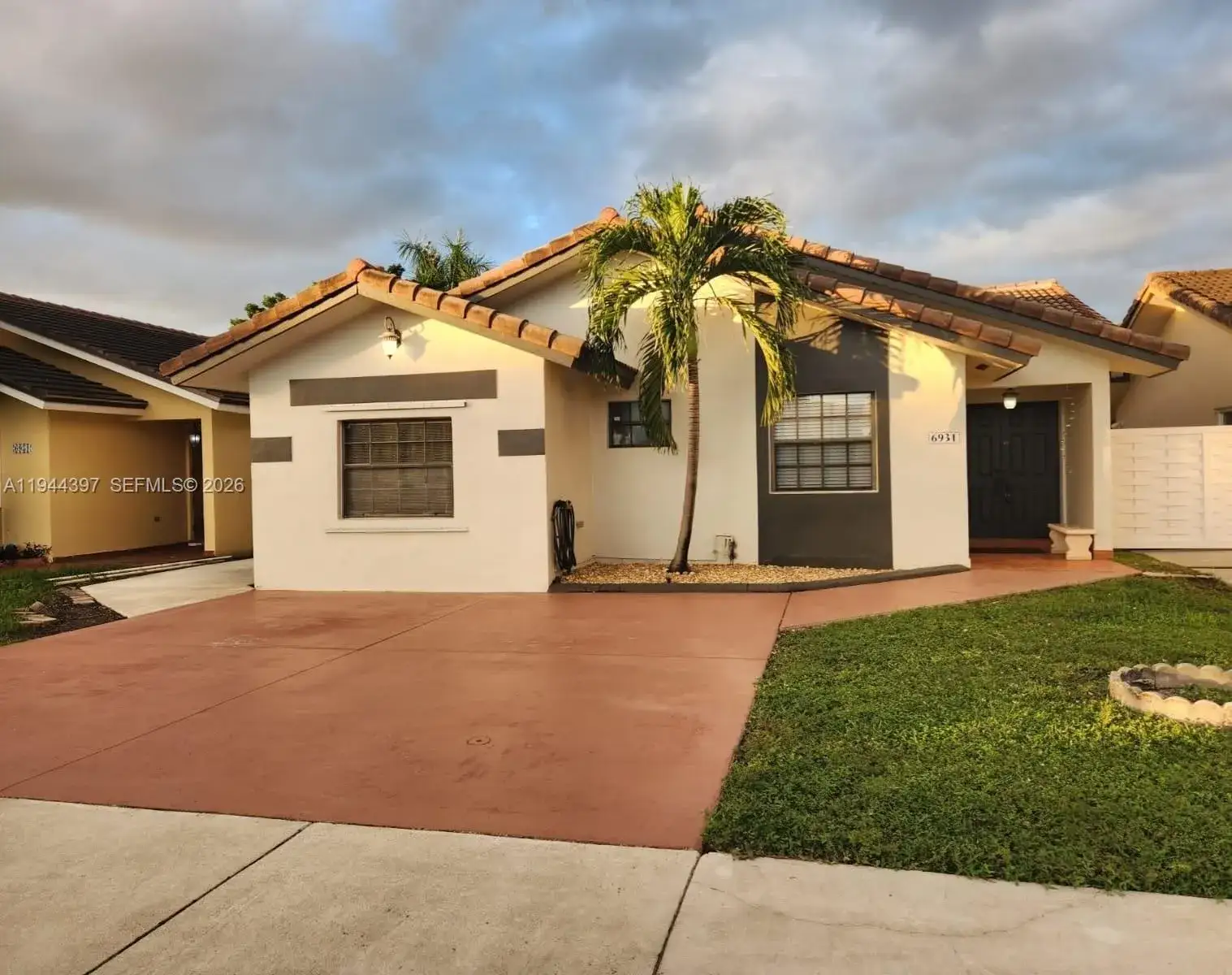 4 bedroom 2 bath Residential Lease for rent at 6931 NW 169th Ter, Hialeah FL 33015