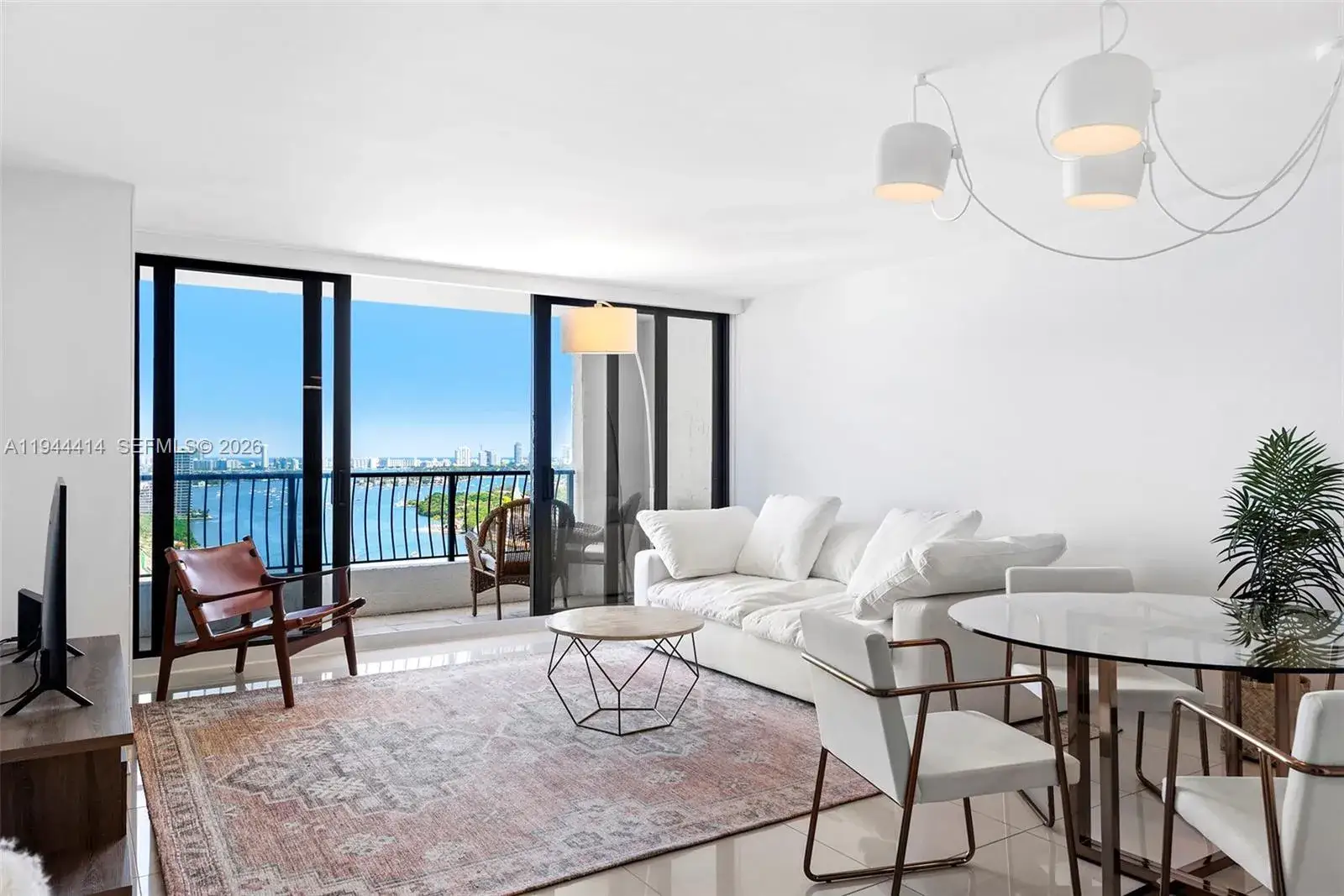 1 bedroom 1 bath Residential for sale at 555 NE 15th St # 26B, Miami FL 33132