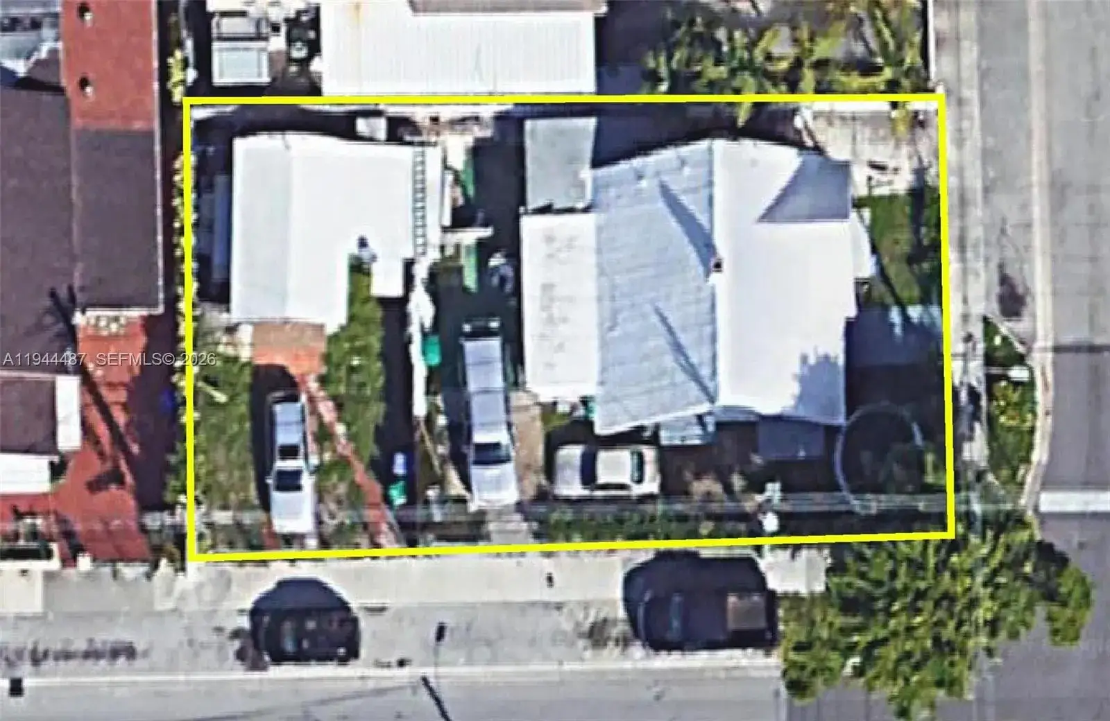 4 bedroom 3 bath Residential for sale at 844 SW 11th Ave, Miami FL 33130