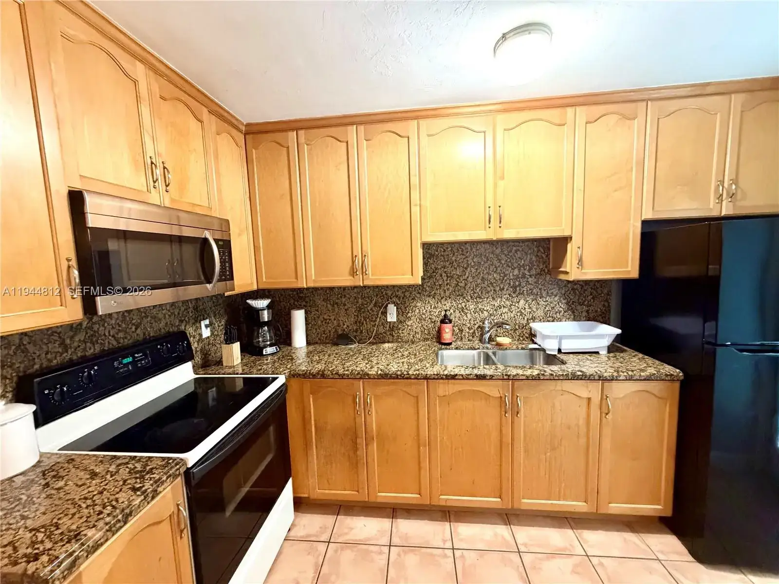 3 bedroom 1 bath Residential Lease for rent at 935 Churchill Rd, West Palm Beach FL 33405