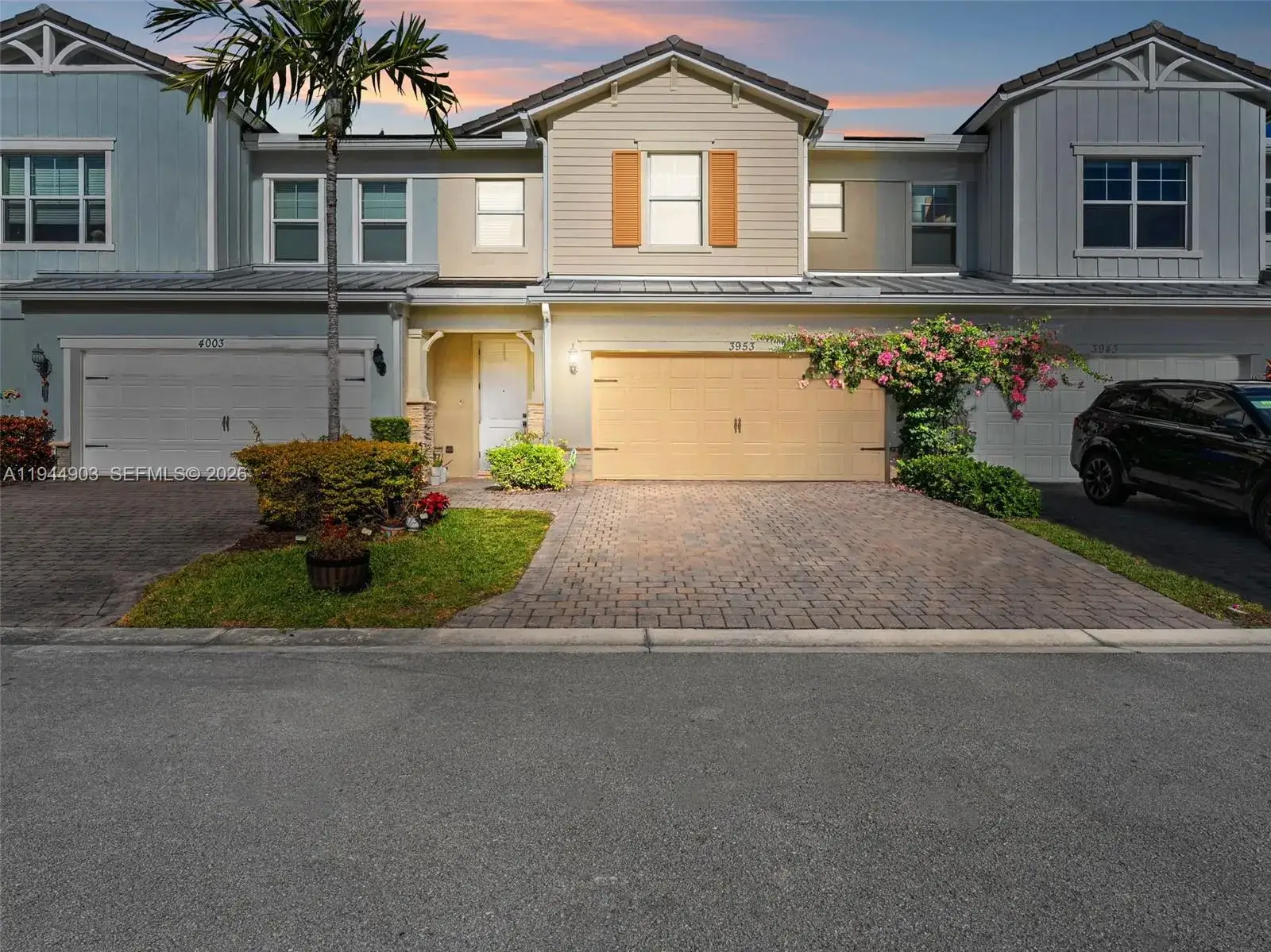 3 bedroom 2 bath Residential for sale at 3953 Black Olive Ln, Hollywood FL 33021