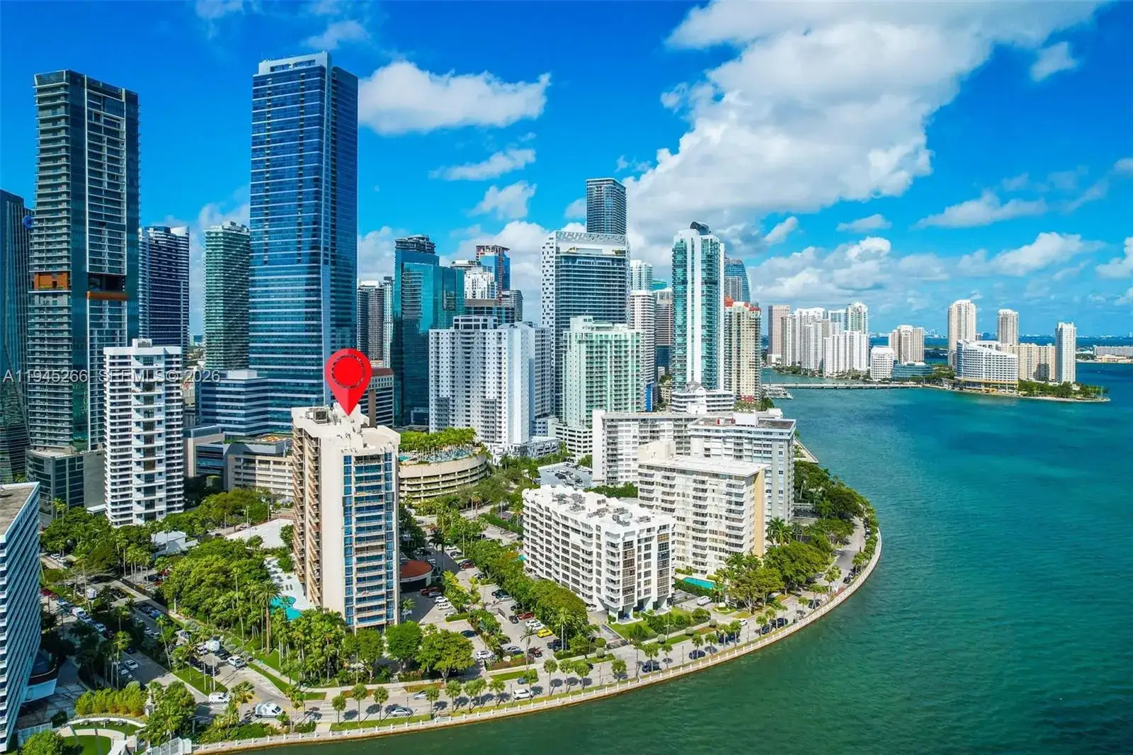 2 bedroom 2 bath Residential for sale at 1450 Brickell Bay Dr # 615, Miami FL 33131