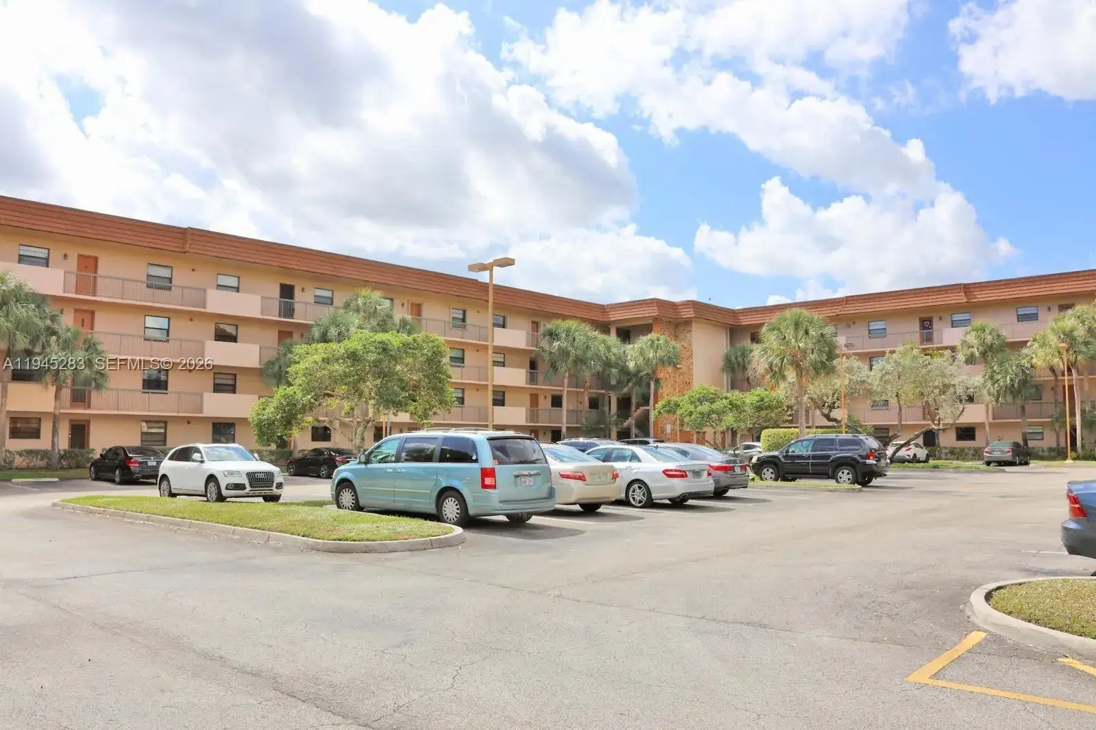 2 bedroom 2 bath Residential for sale at 4940 E Sabal Palm Blvd # 203, Tamarac FL 33321