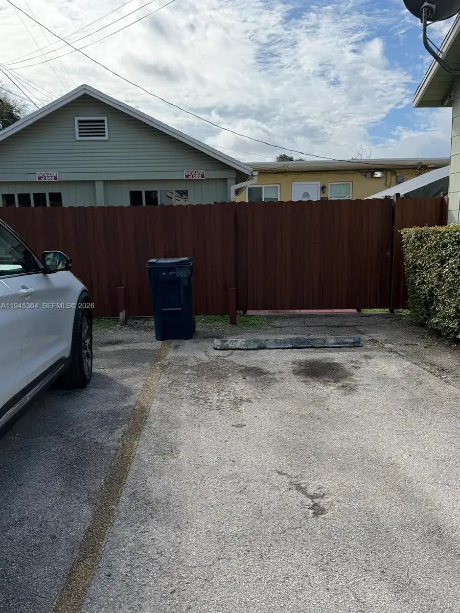 1 bath Residential Lease for rent at 4152 SW 13th St, Miami FL 33134