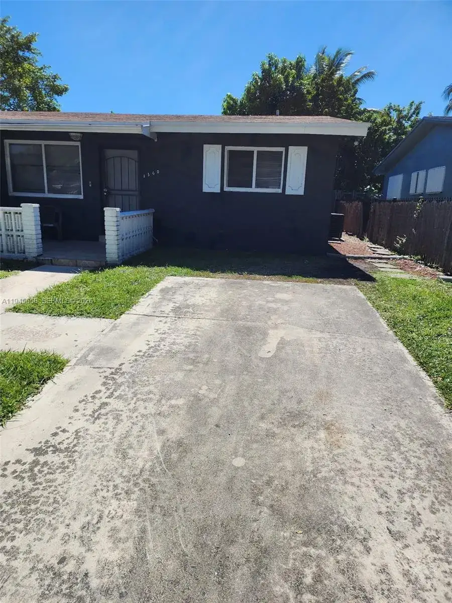 1 bedroom 1 bath Residential Lease for rent at 1360 NE 144th St # 3, Miami FL 33161