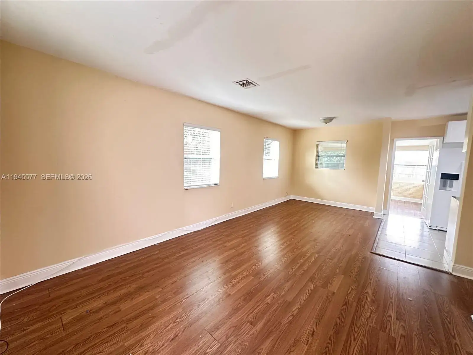 3 bedroom 1 bath Residential Lease for rent at 1701 NW 14th Ct, Fort Lauderdale FL 33311