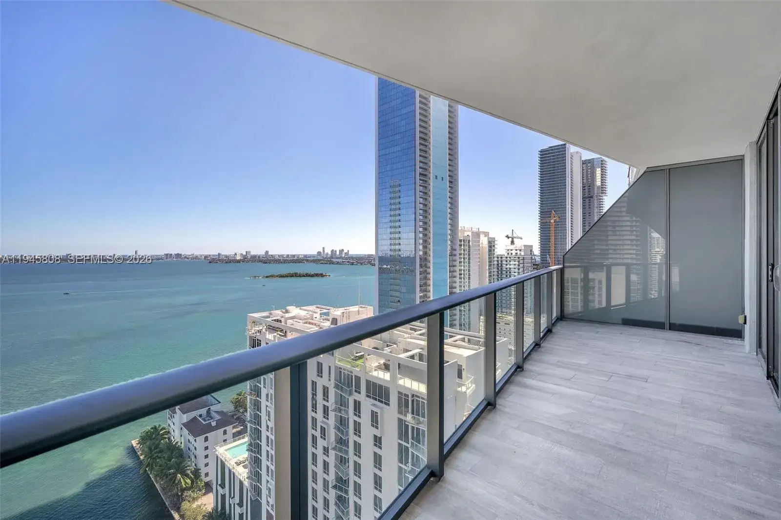 2 bedroom 2 bath Residential for sale at 460 NE 28th St # 2607, Miami FL 33137