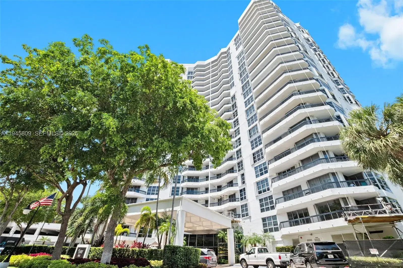 2 bedroom 2 bath Residential Lease for rent at 3400 NE 192nd St # 1707, Aventura FL 33180
