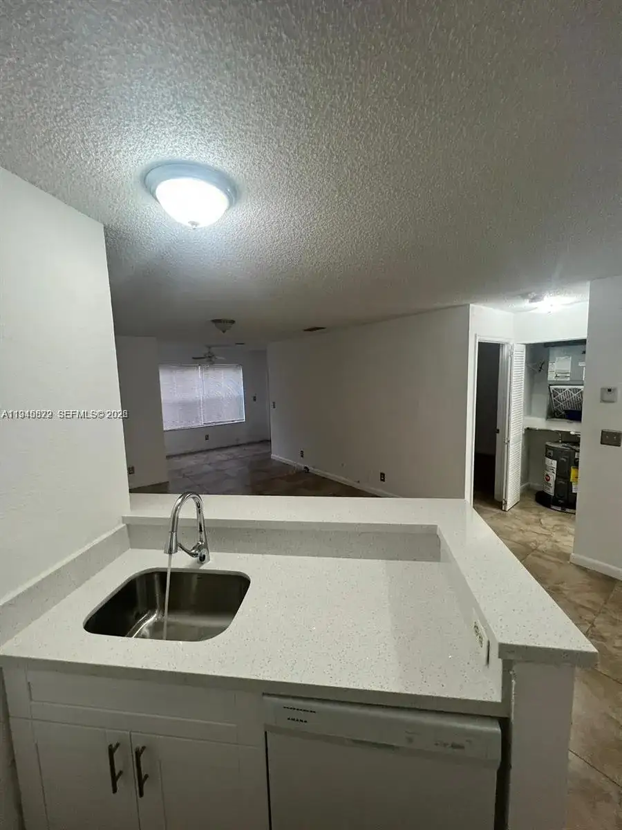 1 bedroom 1 bath Residential for sale at 3460 N Pinewalk Dr N # 315, Margate FL 33063